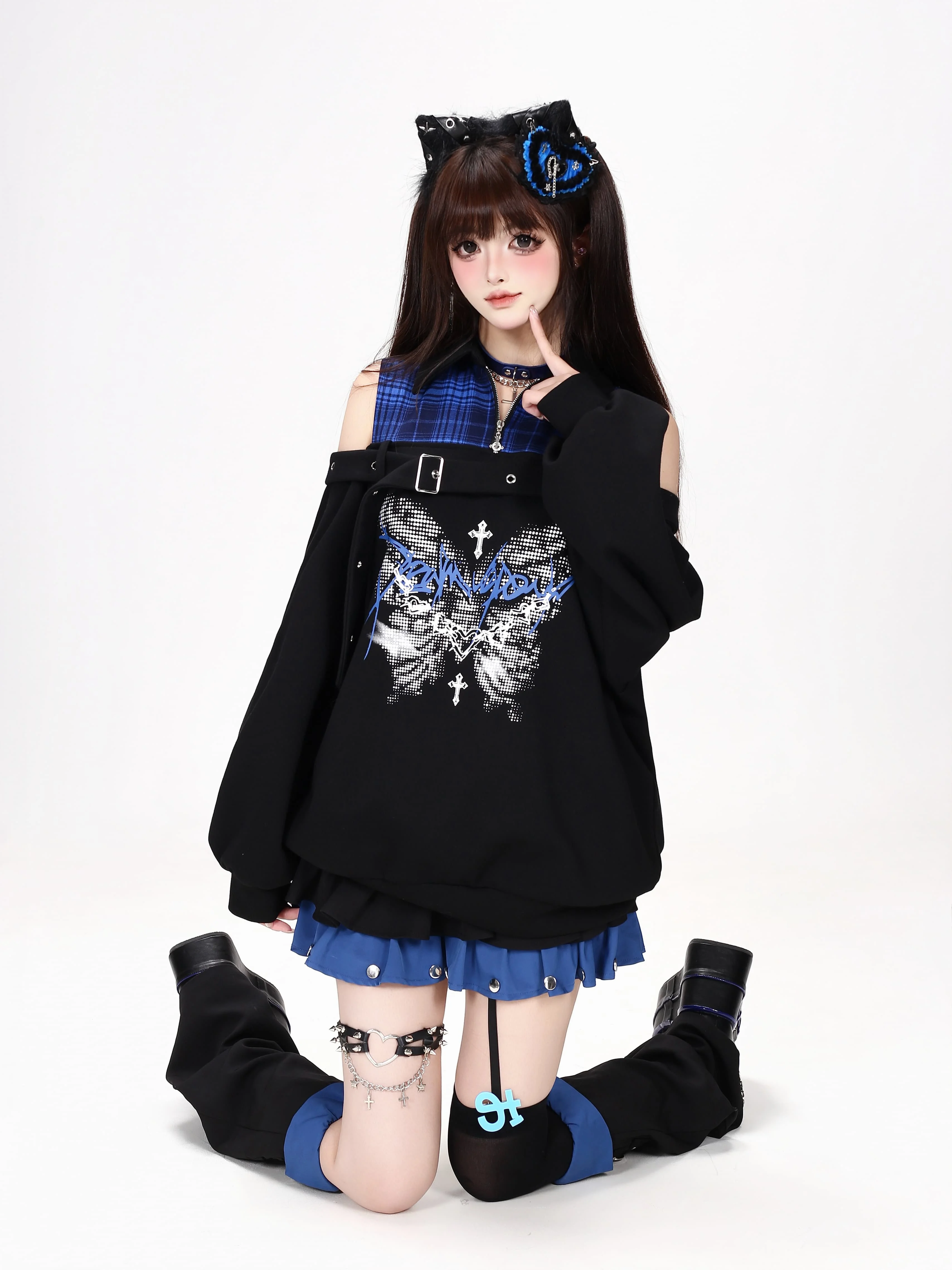 Original Subculture Sweet Cool Off-shoulder Long-sleeve Butterfly Print Plaid Patchwork Loose Sweatshirt for Women Autumn 2026