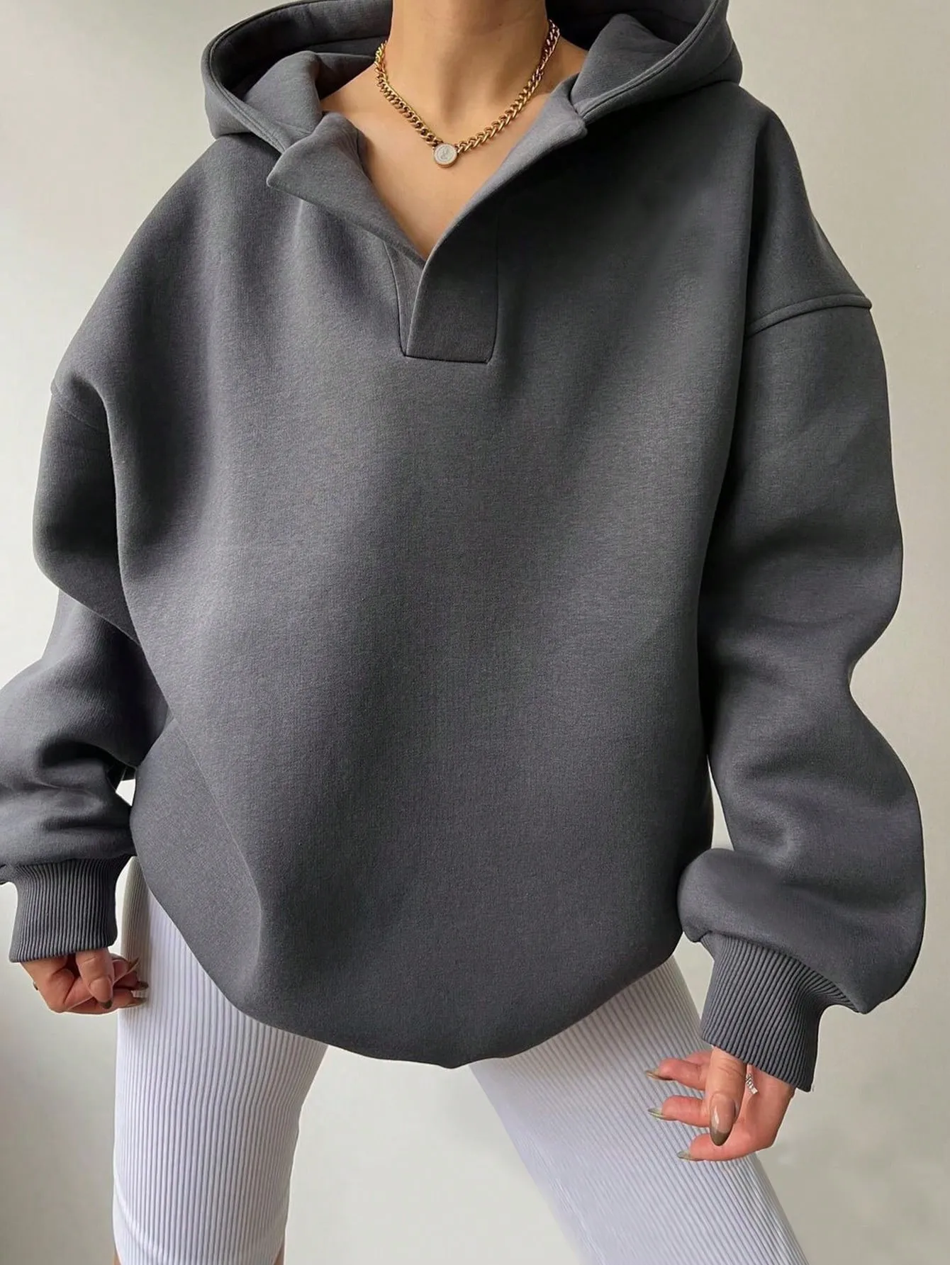 Loose Fit Hooded Hoodie Regular Length American and European Style with Single Pullover Regular Thickness Autumn Women Hoodie