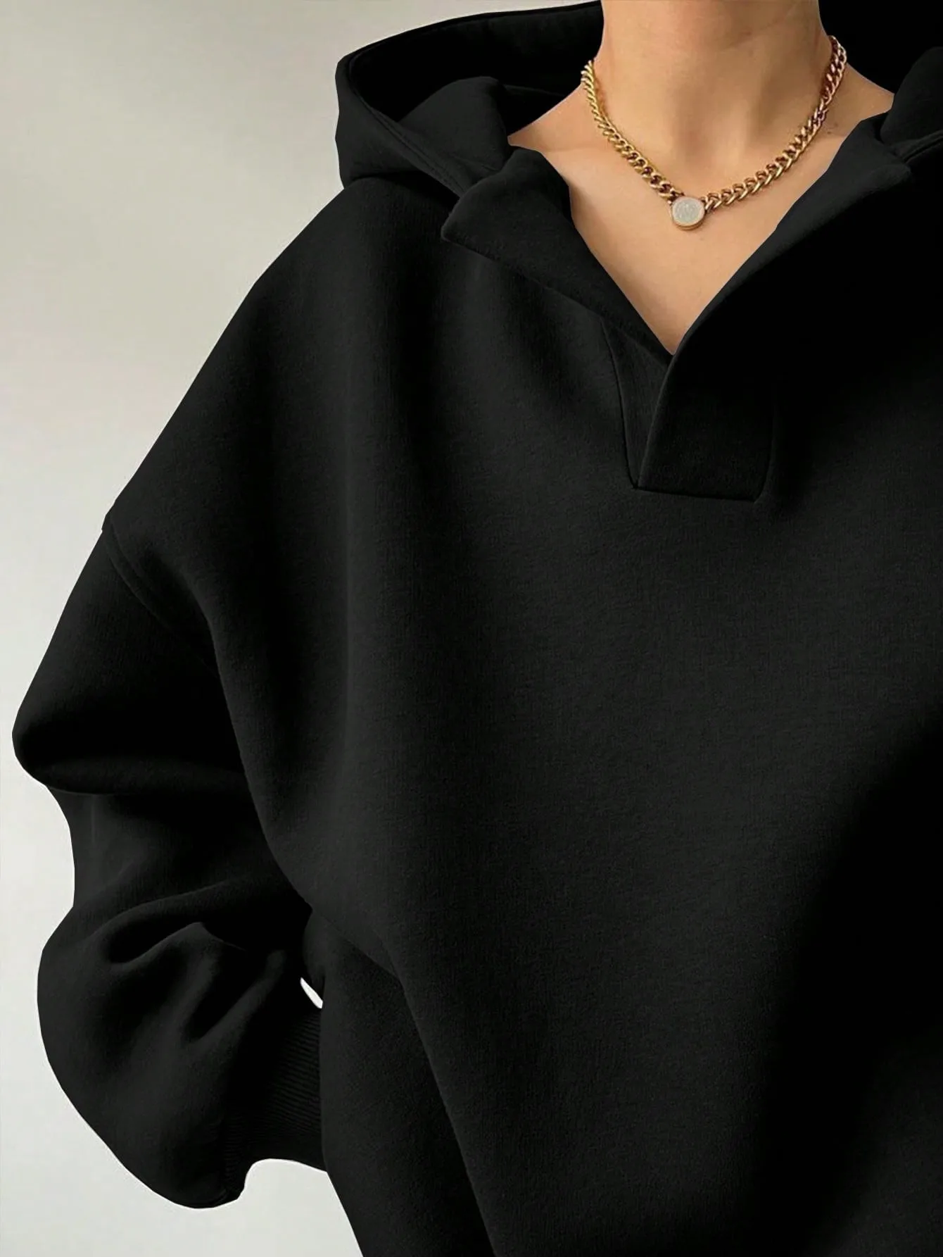Loose Fit Hooded Hoodie Regular Length American and European Style with Single Pullover Regular Thickness Autumn Women Hoodie