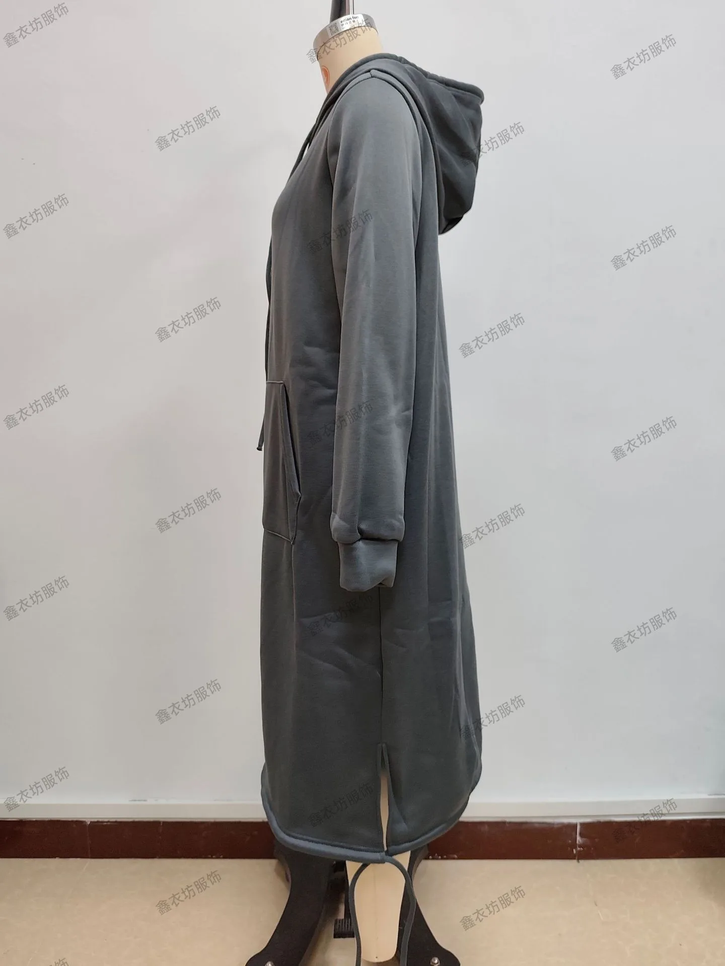 Hooded Pocket Loose Fit Commute Style Hoodie with Long Sleeve Long Length Regular Thickness Pullover Winter Women Hoodie
