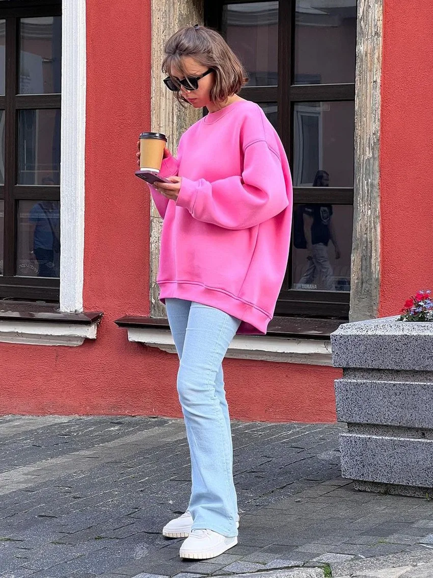 Loose Fit Pullover Hoodie Mid Length Streetwear with No Closure Regular Sleeve Regular Thickness Long Sleeve Women Sweatshirts