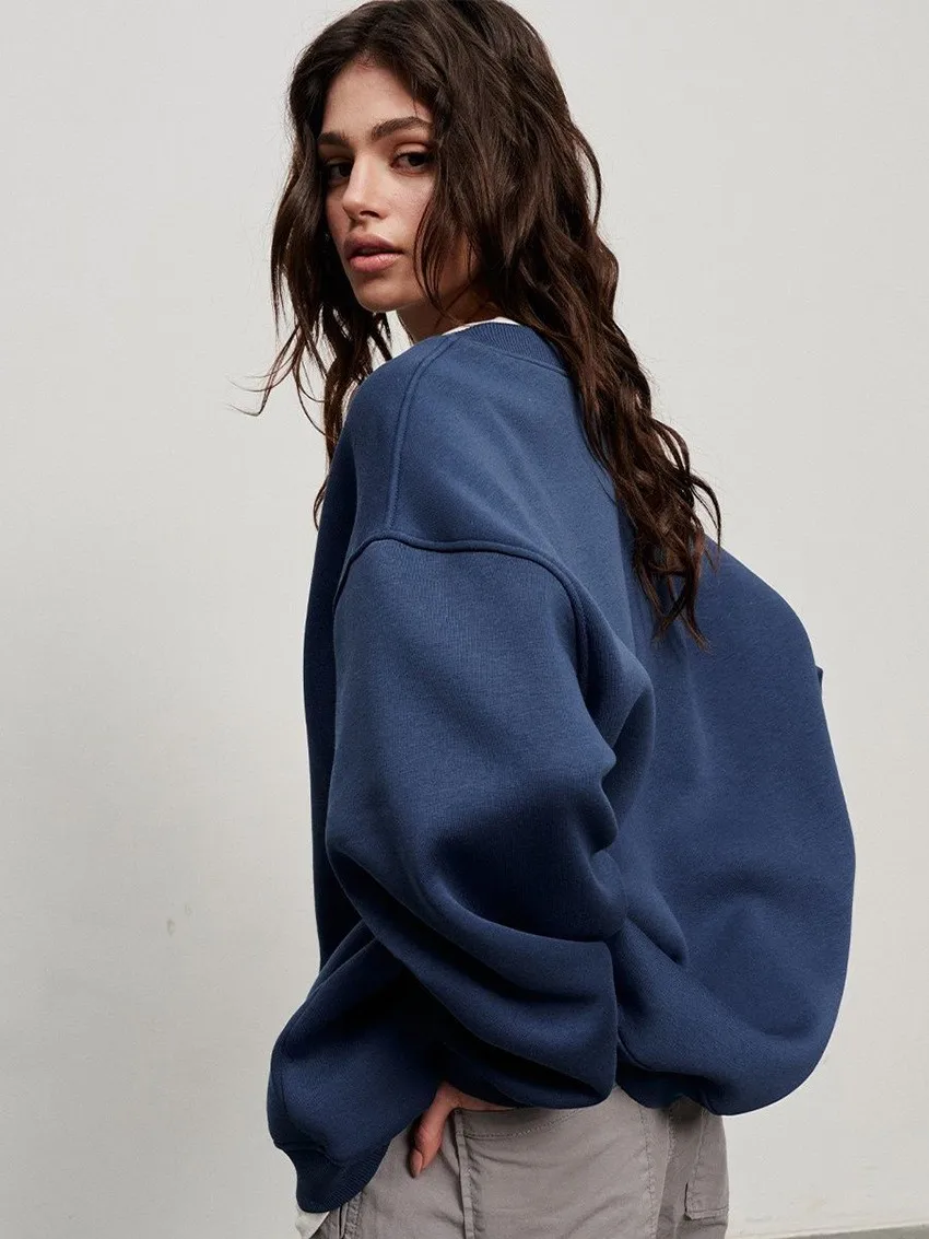Loose Fit Pullover Hoodie Mid Length Streetwear with No Closure Regular Sleeve Regular Thickness Long Sleeve Women Sweatshirts