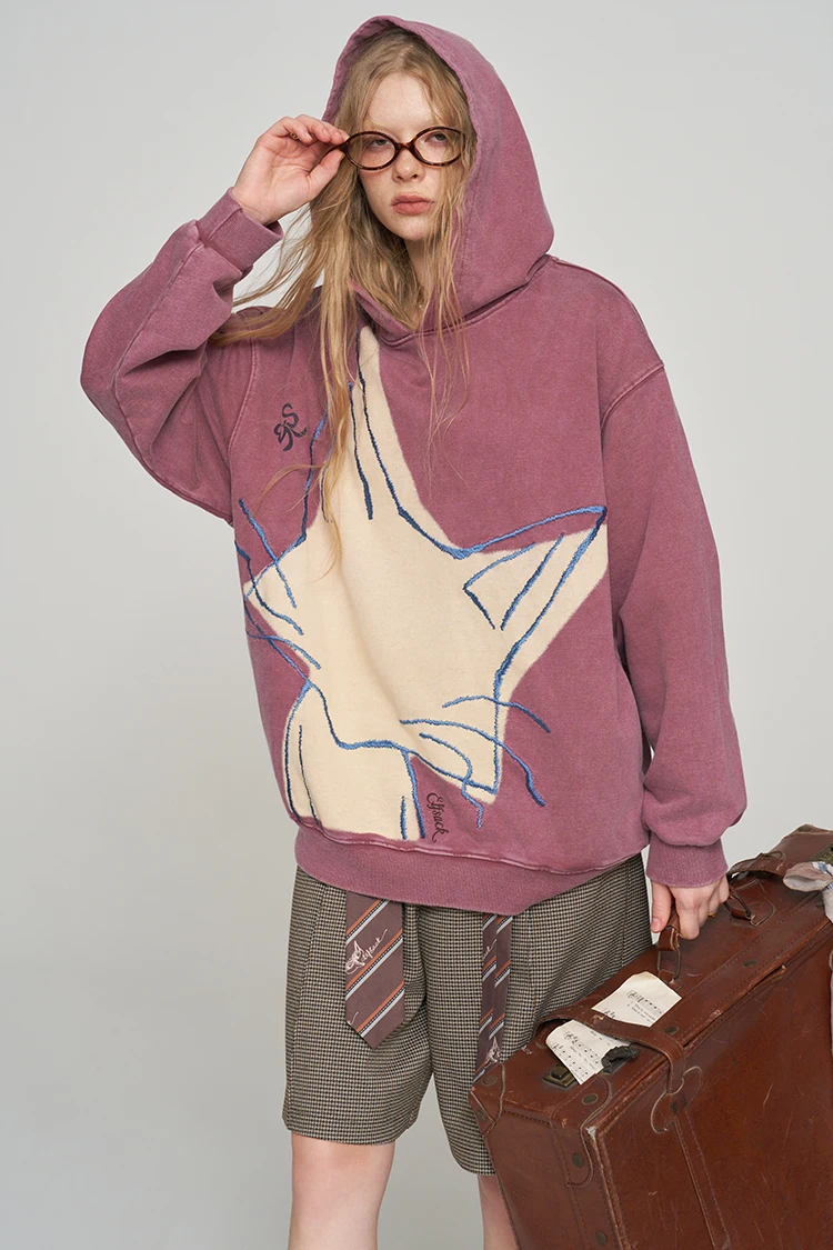 ELFSACK Women's Vintage Oversized Hoodie with Fox Graphic Print, Casual Long Sleeve Top for Daily Wear