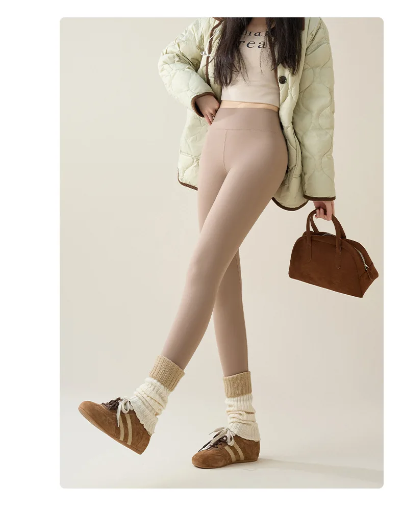 New Winter Thermal Fleece Lined Leggings Women's Outdoor Wear Thickened Plush Trousers Cold Weather Warm Pants Woman Clothing
