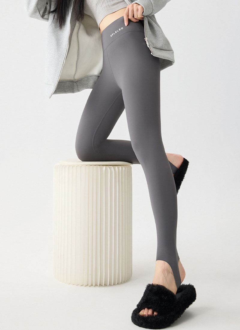 2026 New Women Step On Foot Leggings Autumn Winter Rabbit Fleece Thicken Warm Leggings Slim Yoga Fitness Sports Shark Leggings