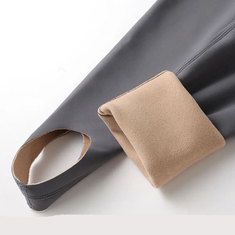 2026 New Women Step On Foot Leggings Autumn Winter Rabbit Fleece Thicken Warm Leggings Slim Yoga Fitness Sports Shark Leggings