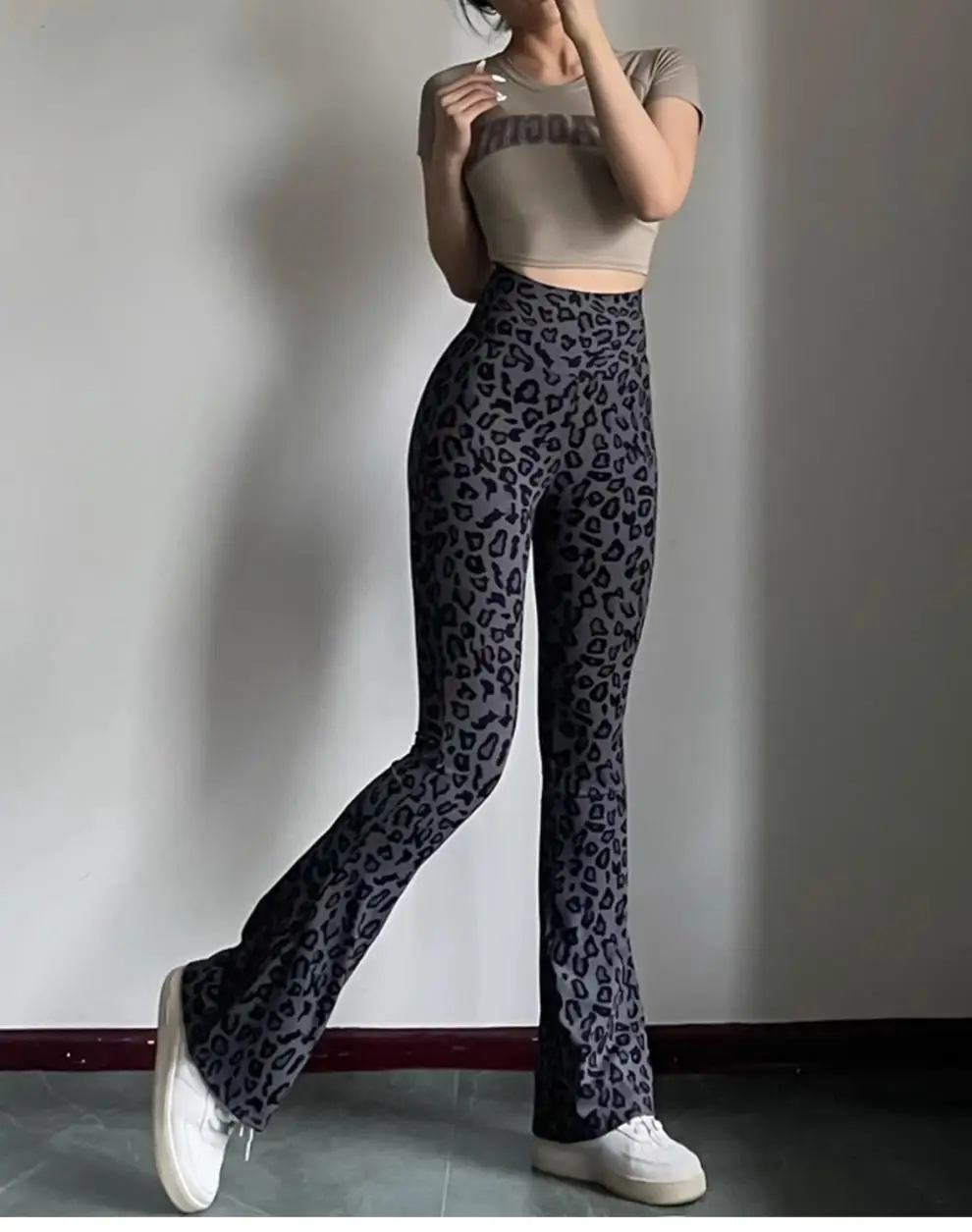 BIVIGAOS Spring Summer Leopard Print Flared Leggings Women Sharkskin High Waist Tight Sport Pilates Sexy Fitness Horseshoe Pants
