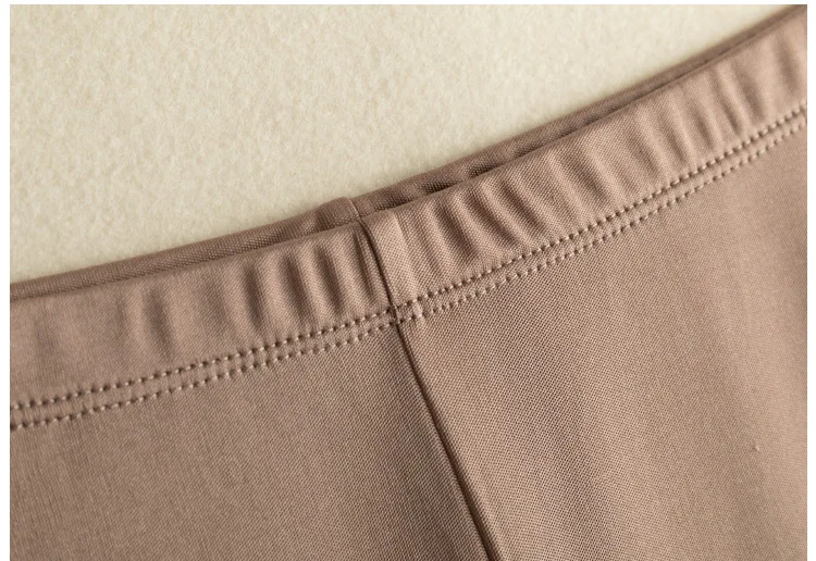 2025 Women's Fashion Autumn and Winter Clothing 23% Natural Mulberry Silk Slim Fit Breathable Hip Lifting Elastic Leggings