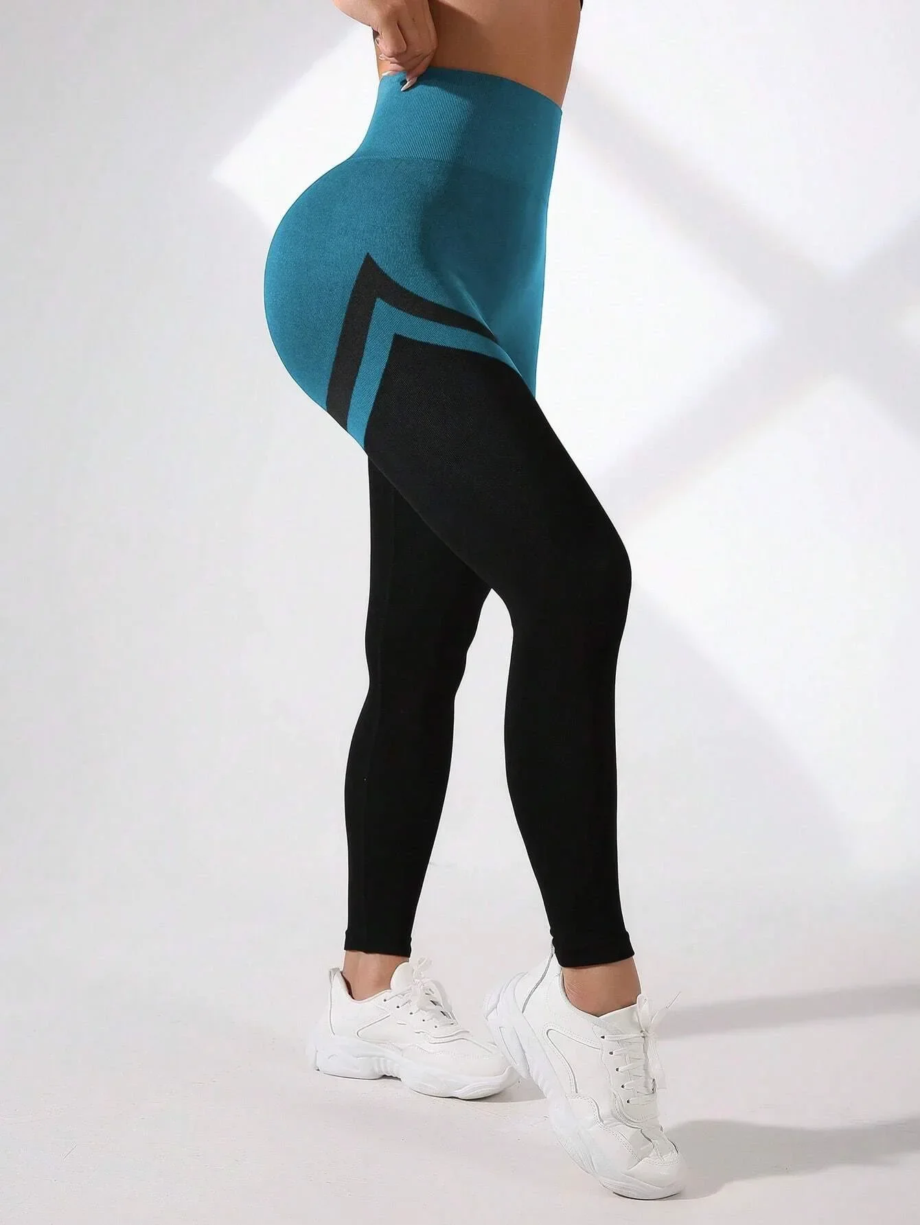 Seamless Multicolor Leggings Women High Waist Elastic Tights Gym Workout Running Sexy Hip Lift Fashion Knited Yoga Leggings