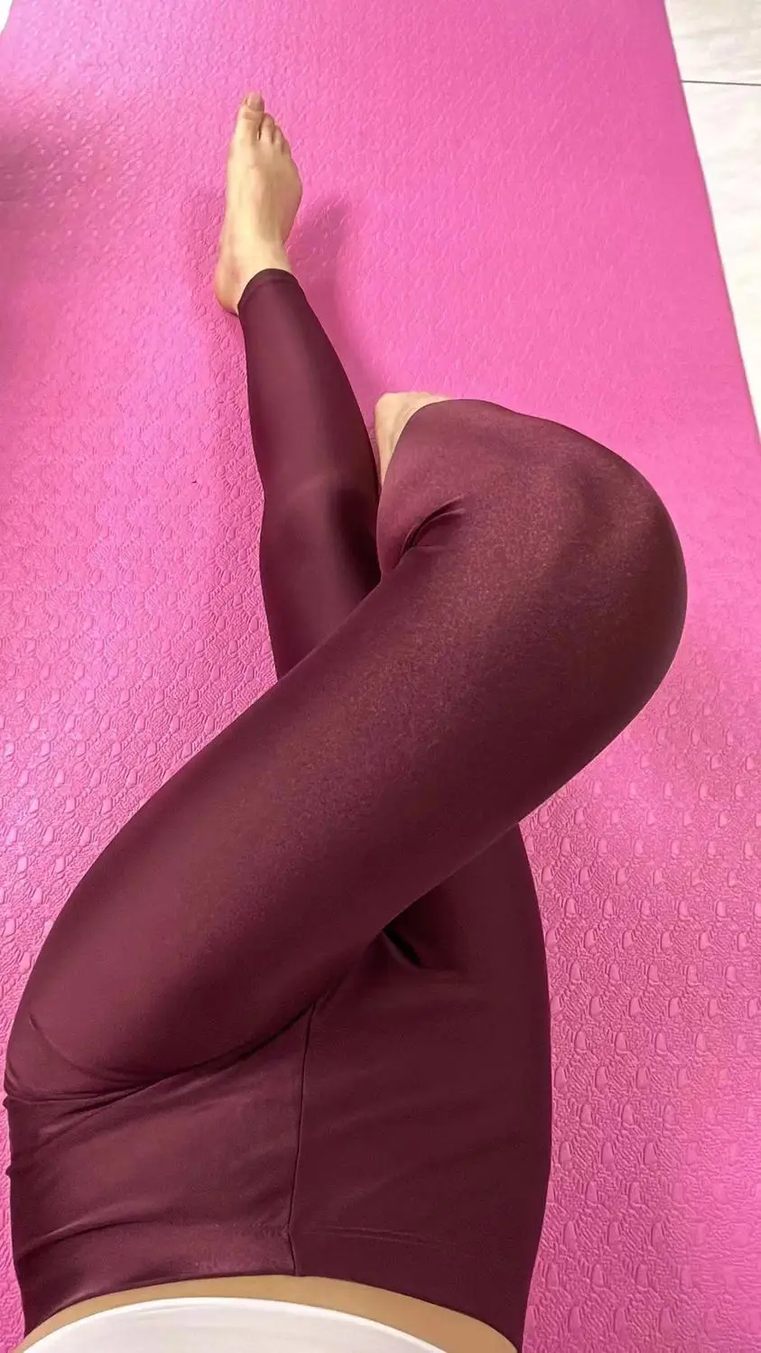 Stretch Glossy Leggings Women High Waist Smooth Fitness Gym Leggings Female Yoga Long Pants Sports Tights Woman Clothing 2023