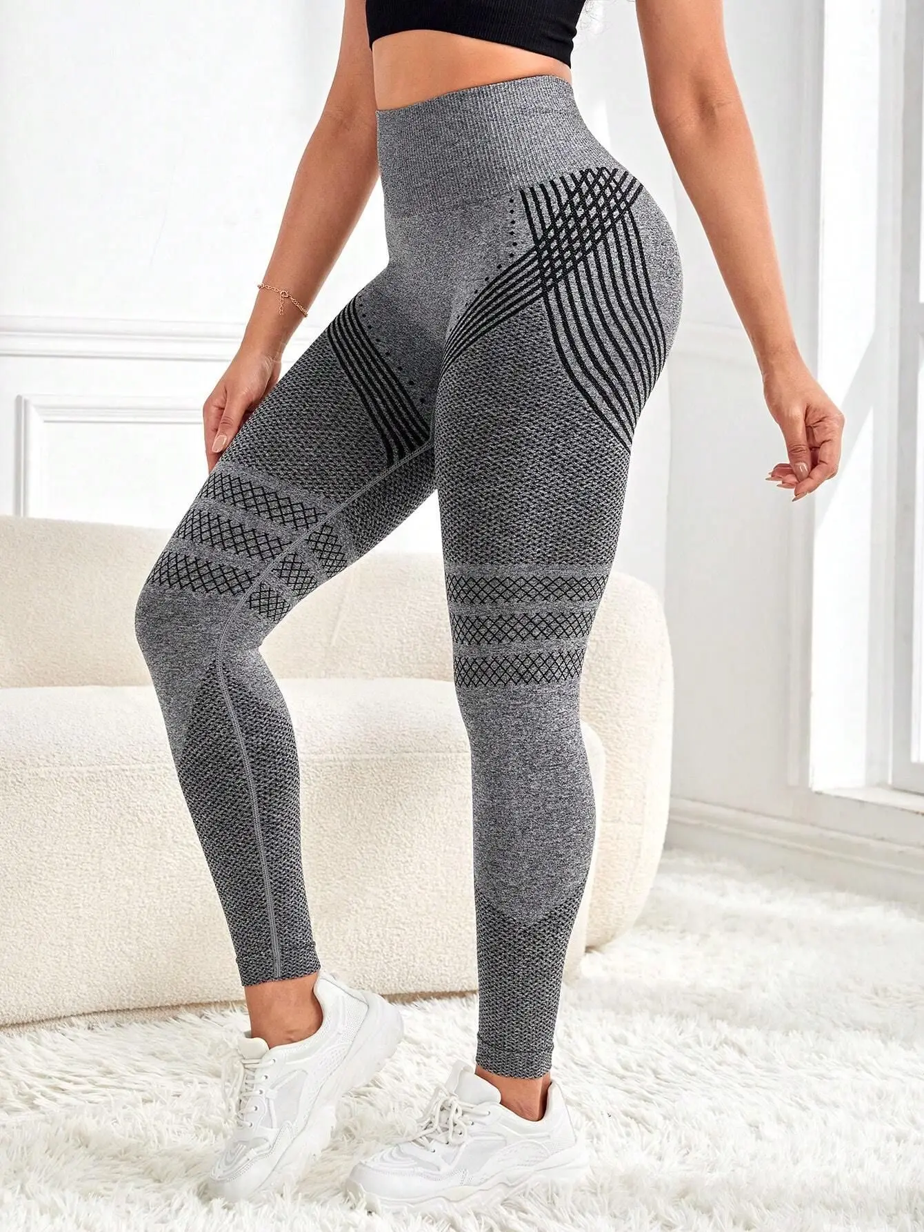 Knit Seamless Leggings Women Elastic High Waist Tights Gym Trainning Running Hip Lift Quick Drying and Breathable Yoga Pants