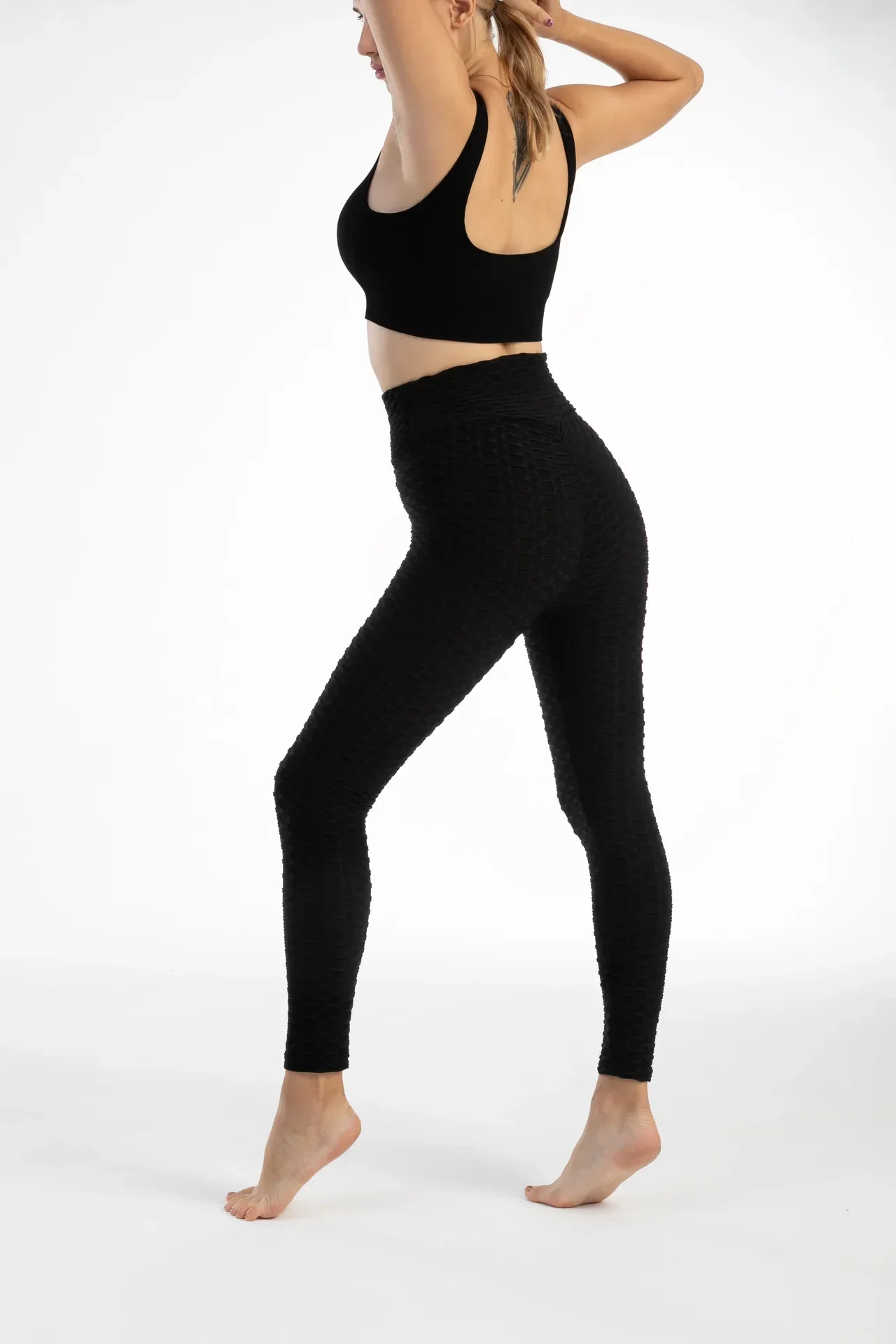 Female Seamless Elastic Bubble Pants Sexy Slim Tights Outdoor Jogging Walking High Waist Hip Liftting Fashion Yoga Leggings