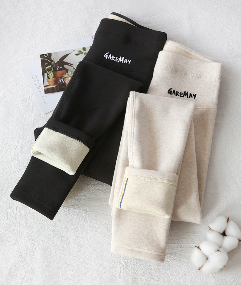 Women's Winter Leggings Ribbed Knitted Velvet Thermal Skinny Tights with Fleece Strech Cotton Beige Warm Leggings for Women 2025