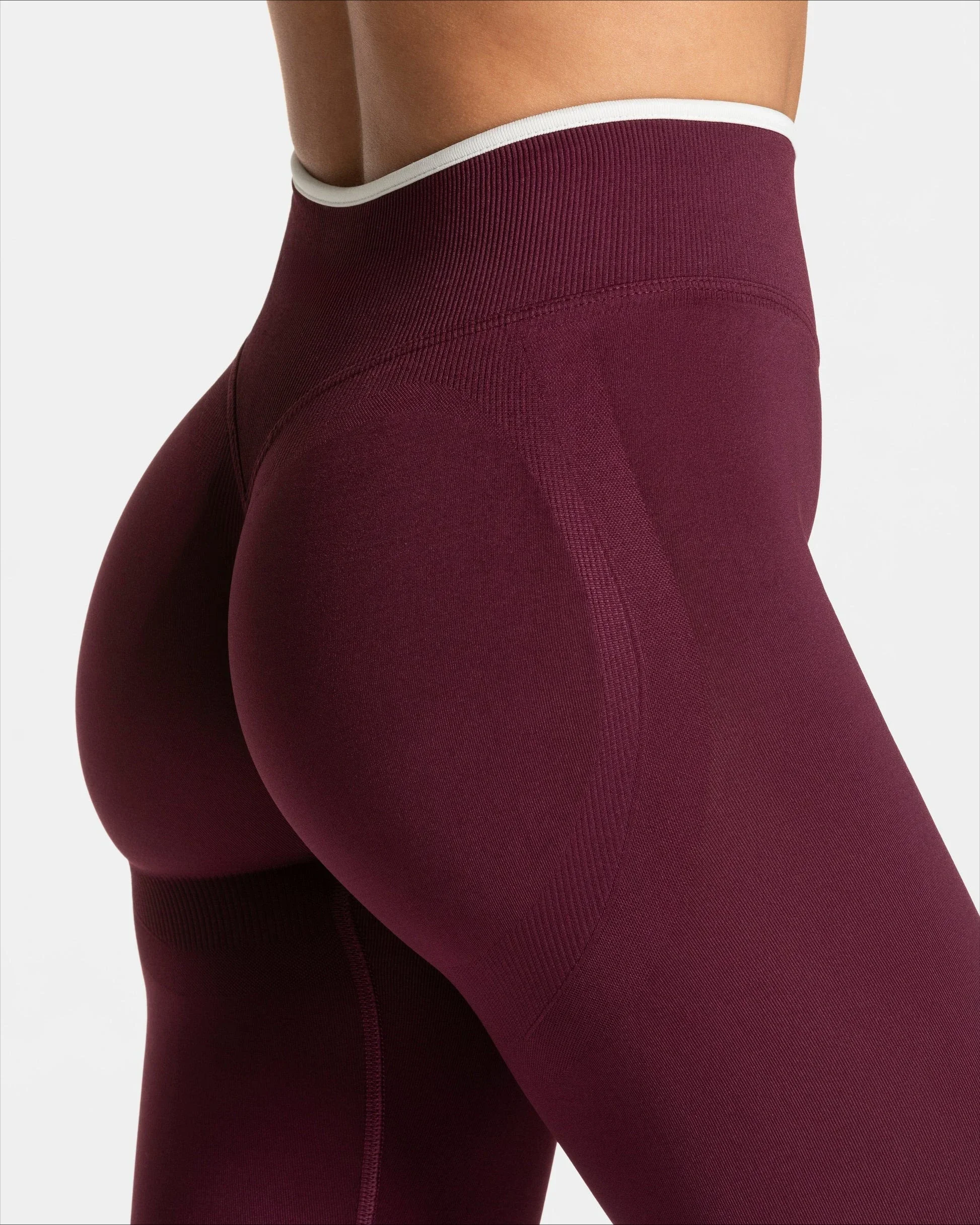 Women's Seamless Sports Leggings White Edge Waist Tight High Waist Hip Lifting Yoga Pants Gym Running Exercise Solid Color Pants