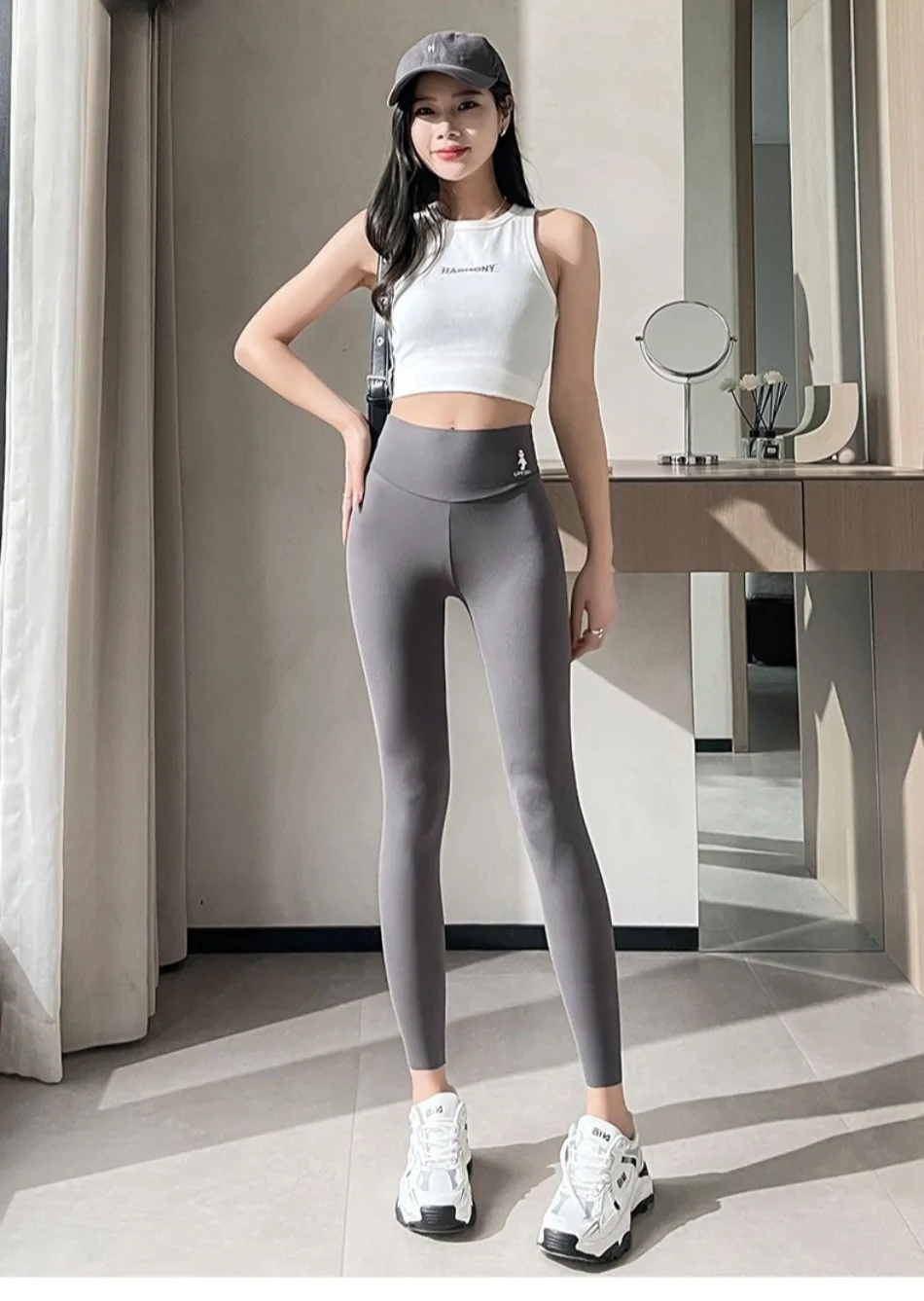 Sexy Women Ultra-thin Sunscreen Shark Pants Summer Seamless Outer Leggings Light Thin Ventilate Sports Fitness Yoga Leggings