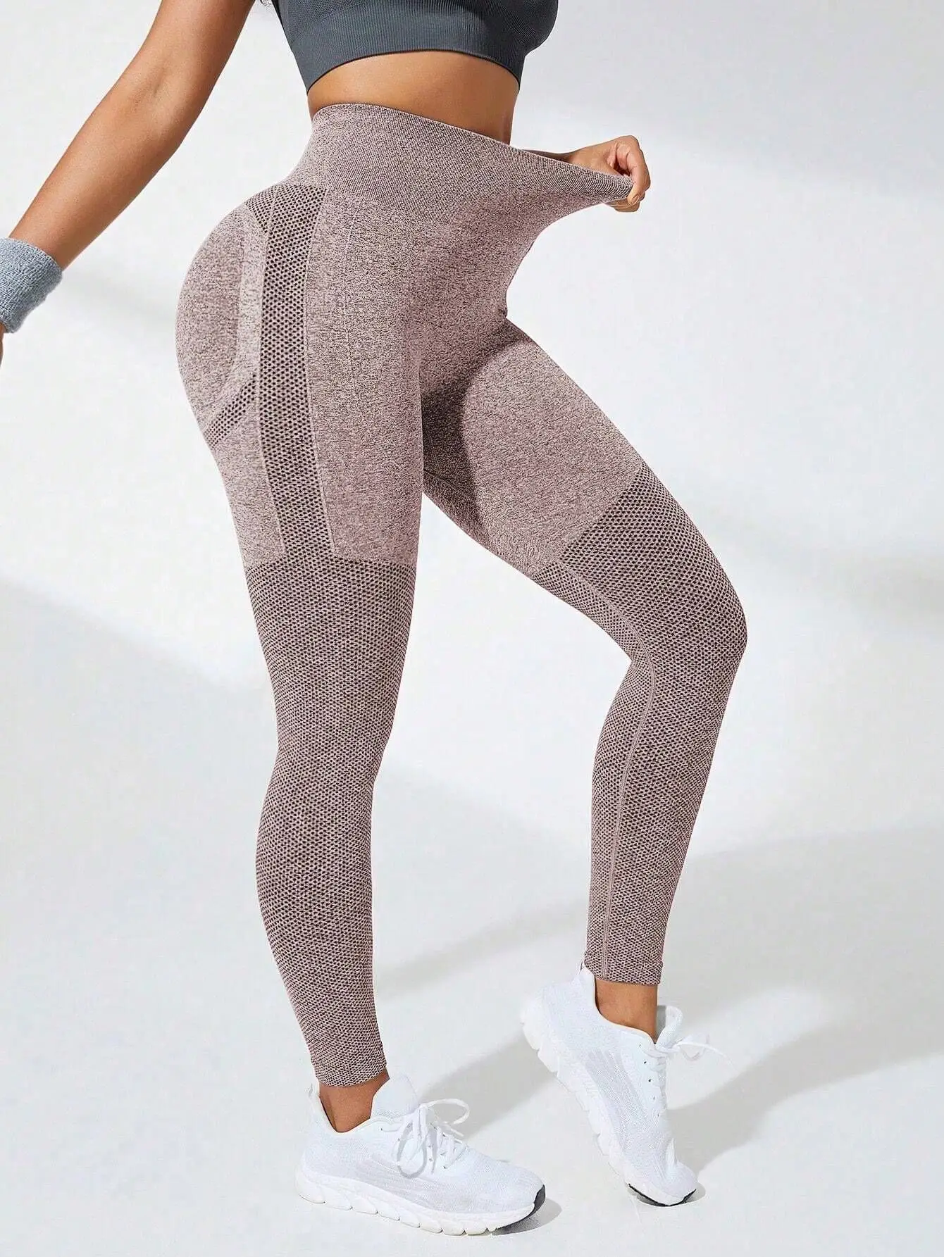 Women High Waist Sports Leggings Seamless Yoga Pants High Elastic Hip Liftting Workout Running Breathable Yoga Fitness Leggings
