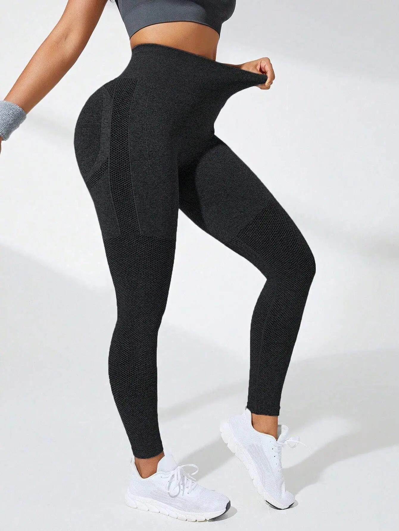 Women High Waist Sports Leggings Seamless Yoga Pants High Elastic Hip Liftting Workout Running Breathable Yoga Fitness Leggings