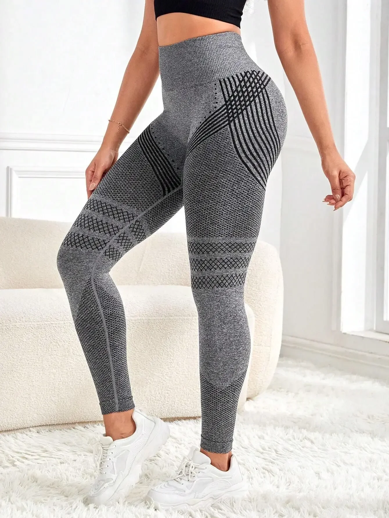 Knited Seamless Leggings Women Sports High Waist Tights Gym Trainning Running Stretchy Hip Lift Leggings Yoga Fitness Pants