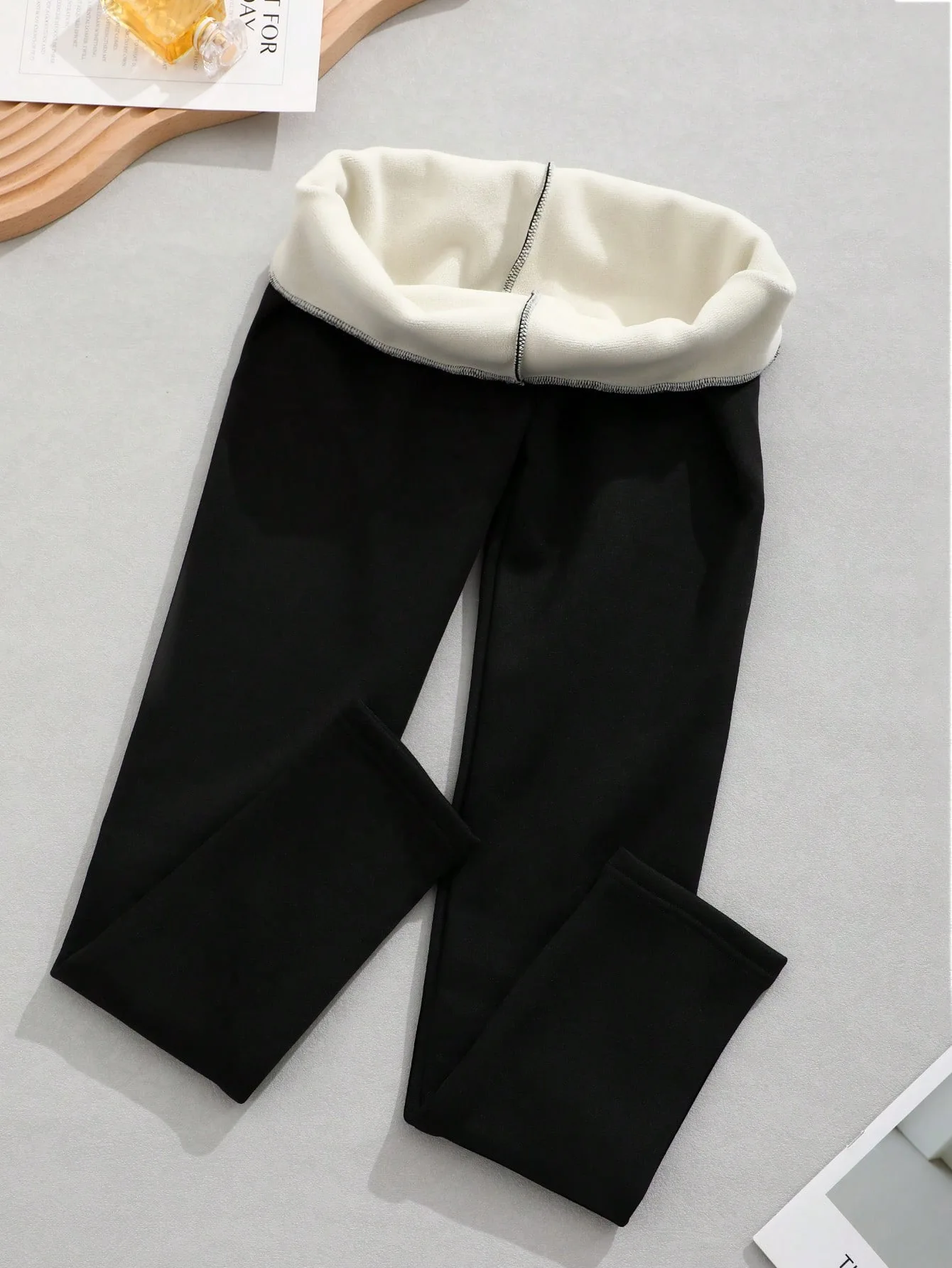 Women's Winter Thick Fleece Thermal Leggings High Waist Super Warm Skinny Pants Outdoor Running Compression Tights