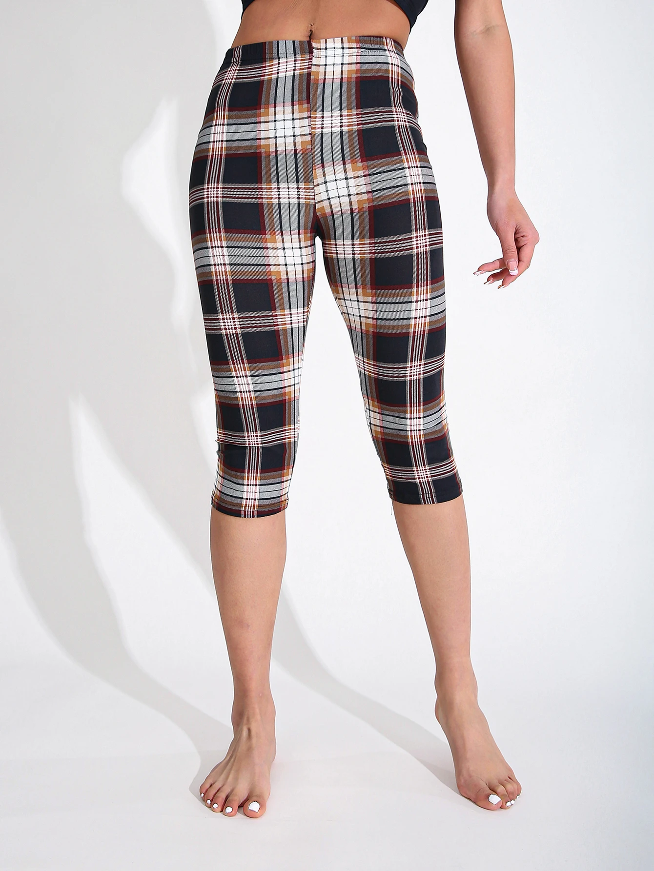 Women Minimalist Checkered Leggings Sports Yoga Pants Vacation Travel Outdoor Camping Cycling Tights Unique Trendy Capri Pants