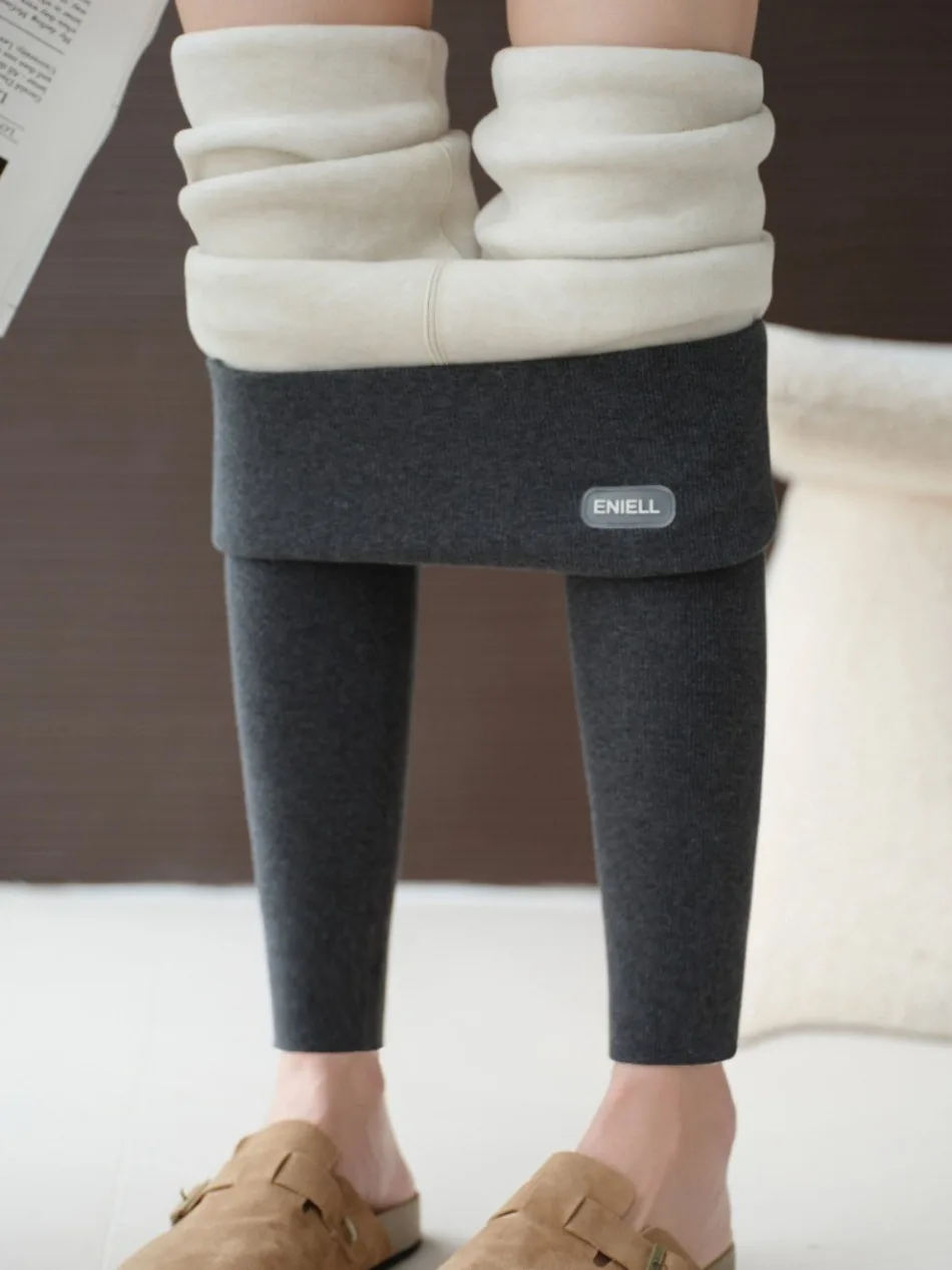 New in Autumn Winter Thick Fleece Leggings Women High Waist Black Outwear Tall Women Warm Thick Velvet Leggings for Winter Pants