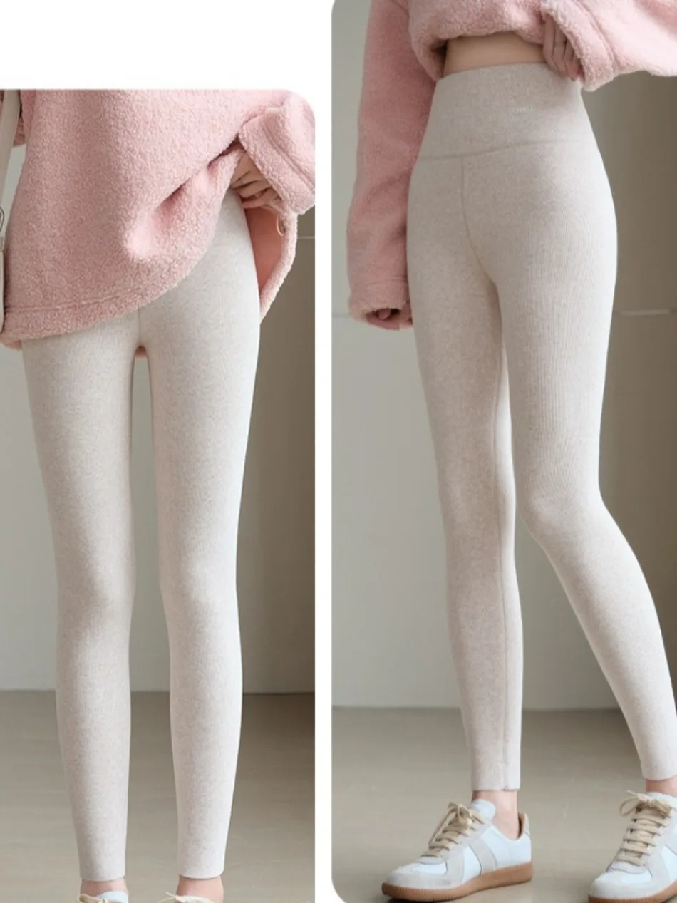 New in Autumn Winter Thick Fleece Leggings Women High Waist Black Outwear Tall Women Warm Thick Velvet Leggings for Winter Pants