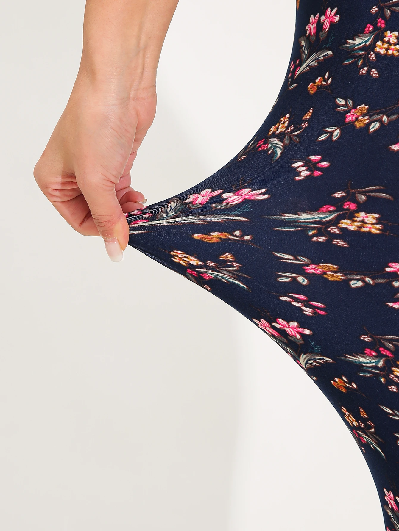 Summer Spring European American Fashion Floral Printing Pattern Tight Pants Suitable for Outdoor Sports Vacation Fitness Exercis