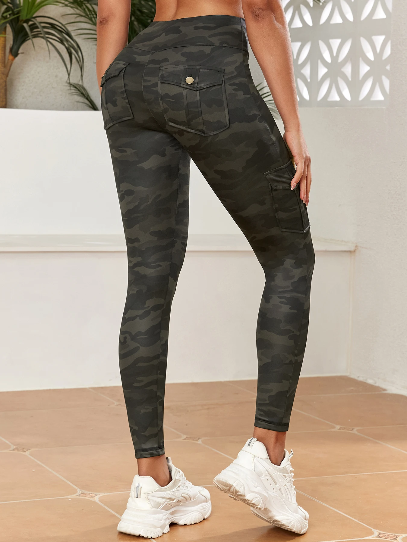 Women's Camouflage Printed Sexy Cargo Leggings Sports Daily Tight Pants High Waist Slim Fit Tight Pant
