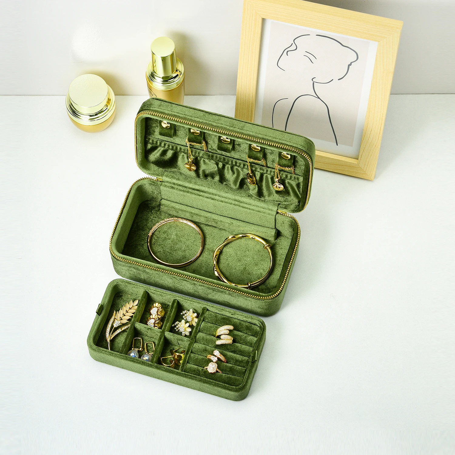 TAIMY Double Layer Jewelry Box Velvet Portable Jewelry Ring Necklace Bracelet Storage Box Custom Logo Jewellery Organizer Gifts