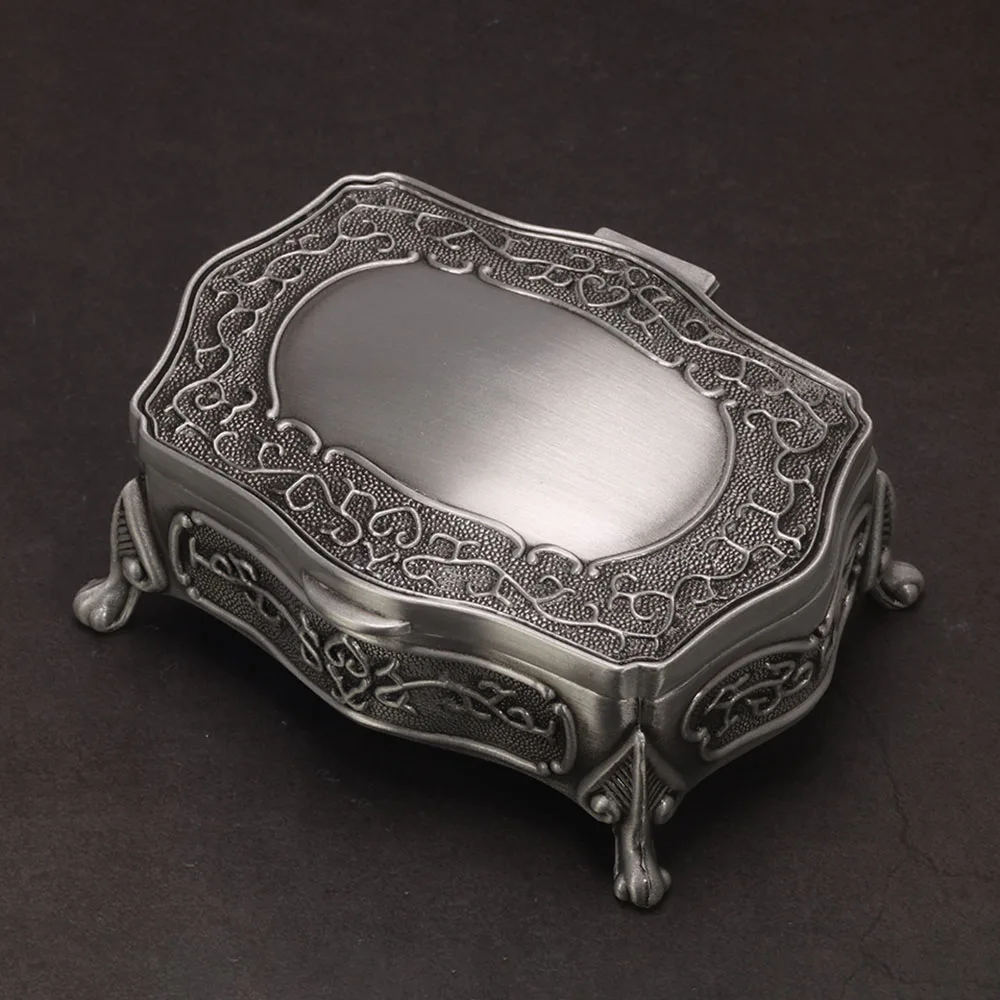Vintage Alloy Jewelry Box Casket and Heart Shaped 9*7*4.5cm 6*6*3cm For Rings Pendants Necklace Gift Boxes
