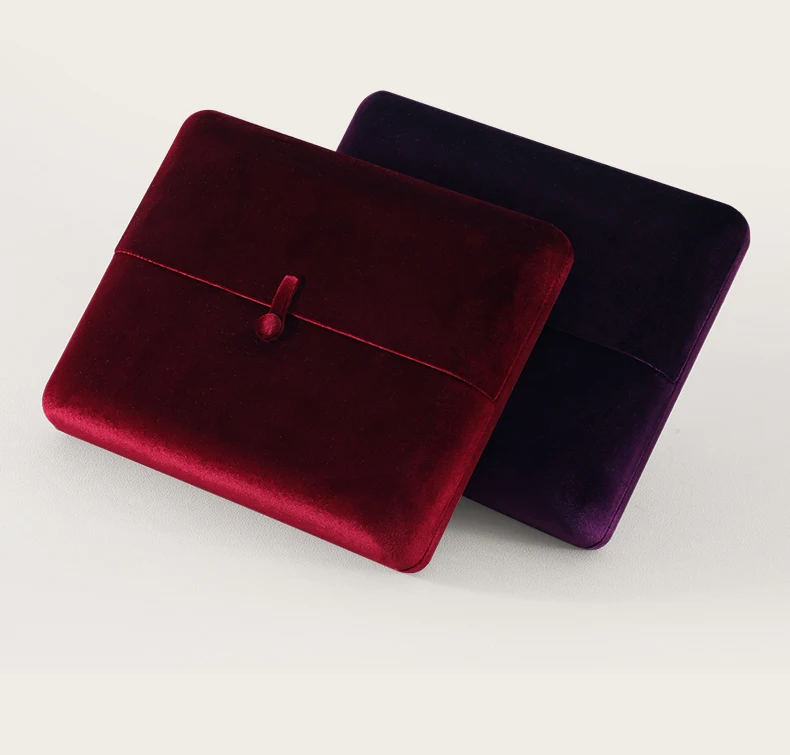Yinbeini Velvet Large Necklace Pendant Display Box Premium Jewelry Storage Organizer Pendant Gift Packing Case H024