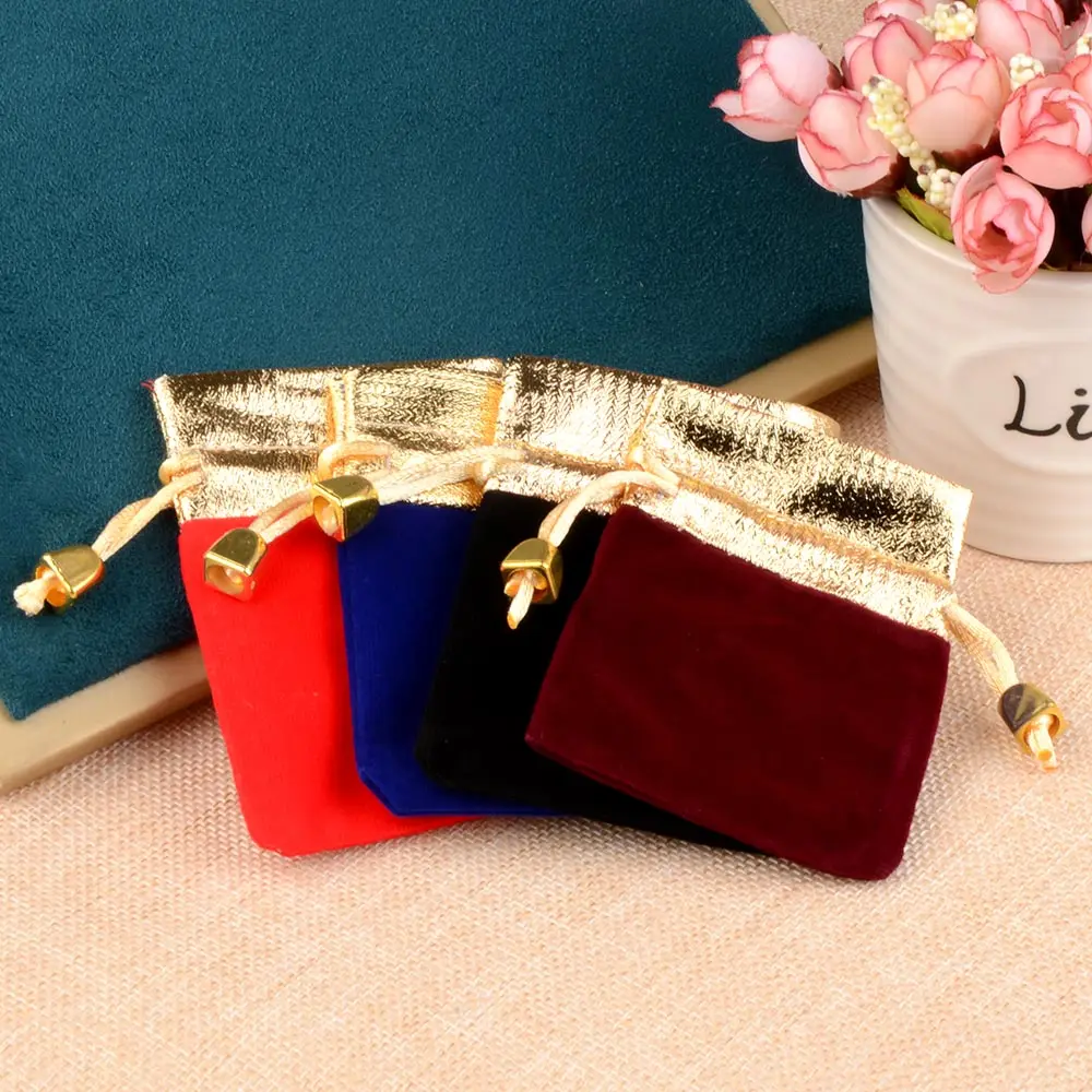 10pcs/lot 7x9cm 9x12cm 12x16cm Vintage Velvet Bag Gold Color Trim Drawstring Red Gift Bags Wedding Jewelry Packaging Pouches