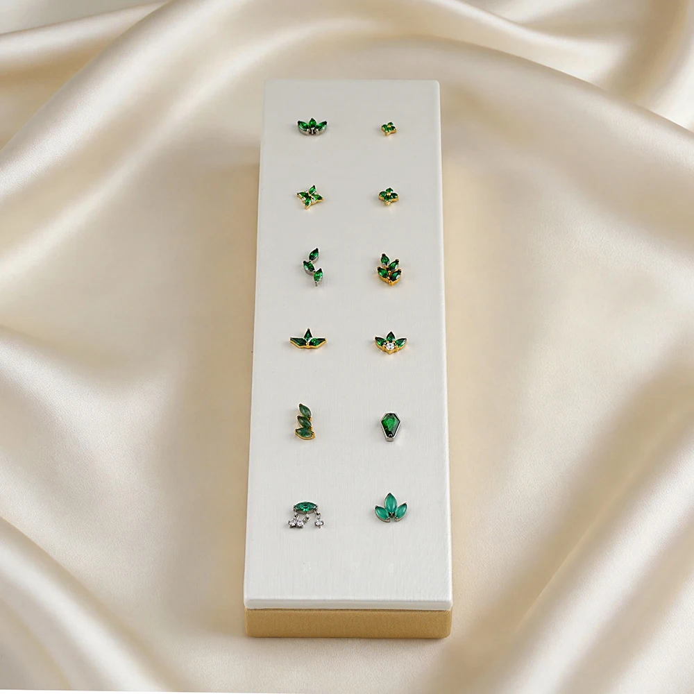 Right Grand Fiberboard Leather Display Stand for 14G 16G Nipple Belly Button Ring Daith Hoop Nose Clicker Ear Piercing Jewelry