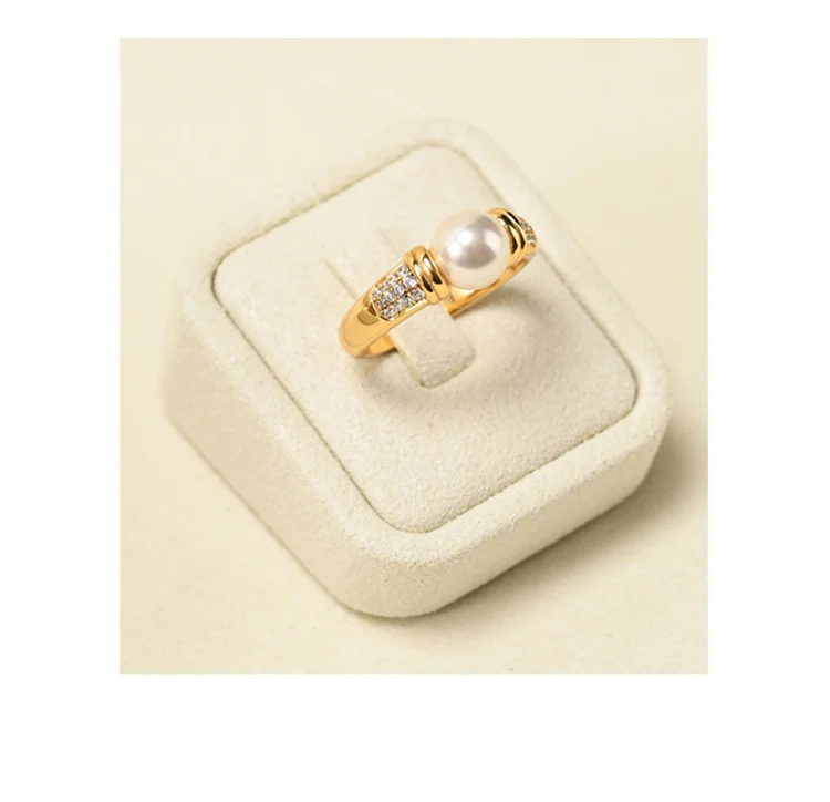 WoodTen Beige Jewelry Display Prop for Ring Bracelets Portrait Chest Necklaces Store Exhibition Microfiber Jewelry Display Stand