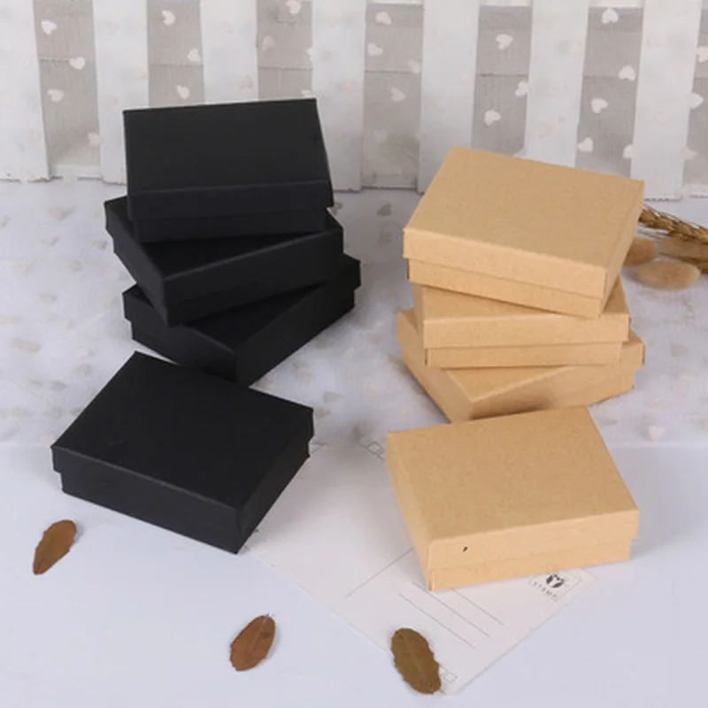 50pcs Black White Brown Kraft Paper Jewelry Gift Box Luxury Cardboard 7x9x3cm Bracelets Earrings Rings Necklaces Packaging Boxes