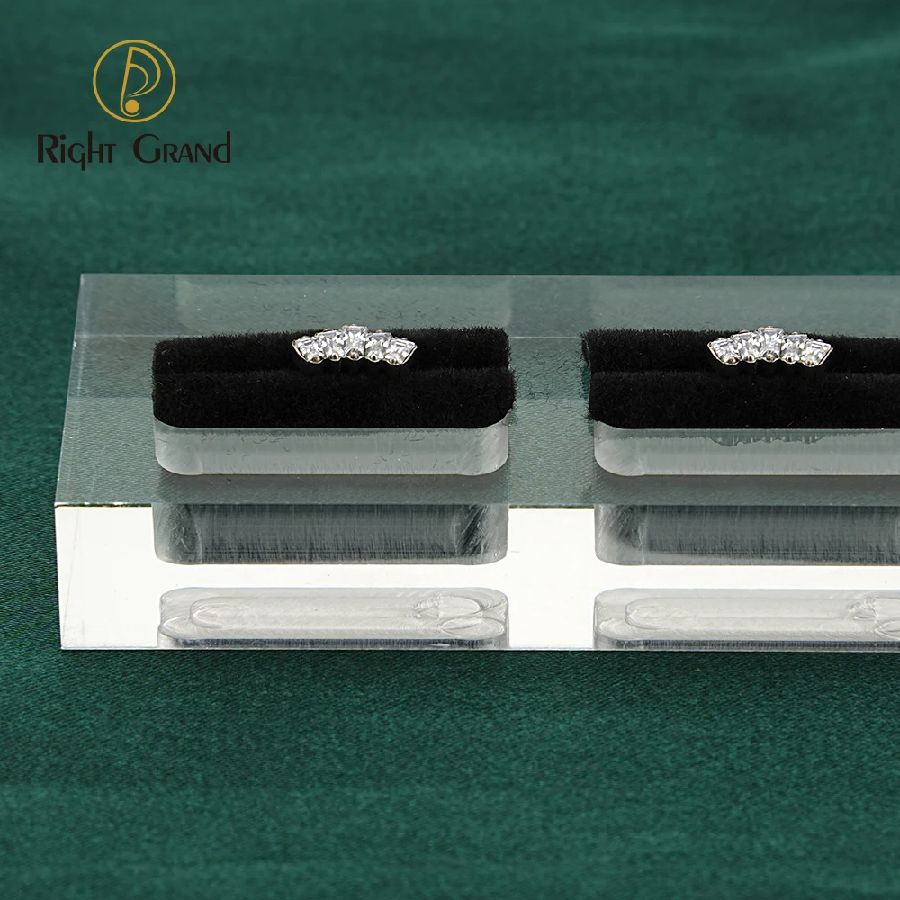 Clear Polished Acrylic Piercings Jewelry Display Stand Holder Showcase with Black Velvet 3/4/8/16 Holes Earrings Display