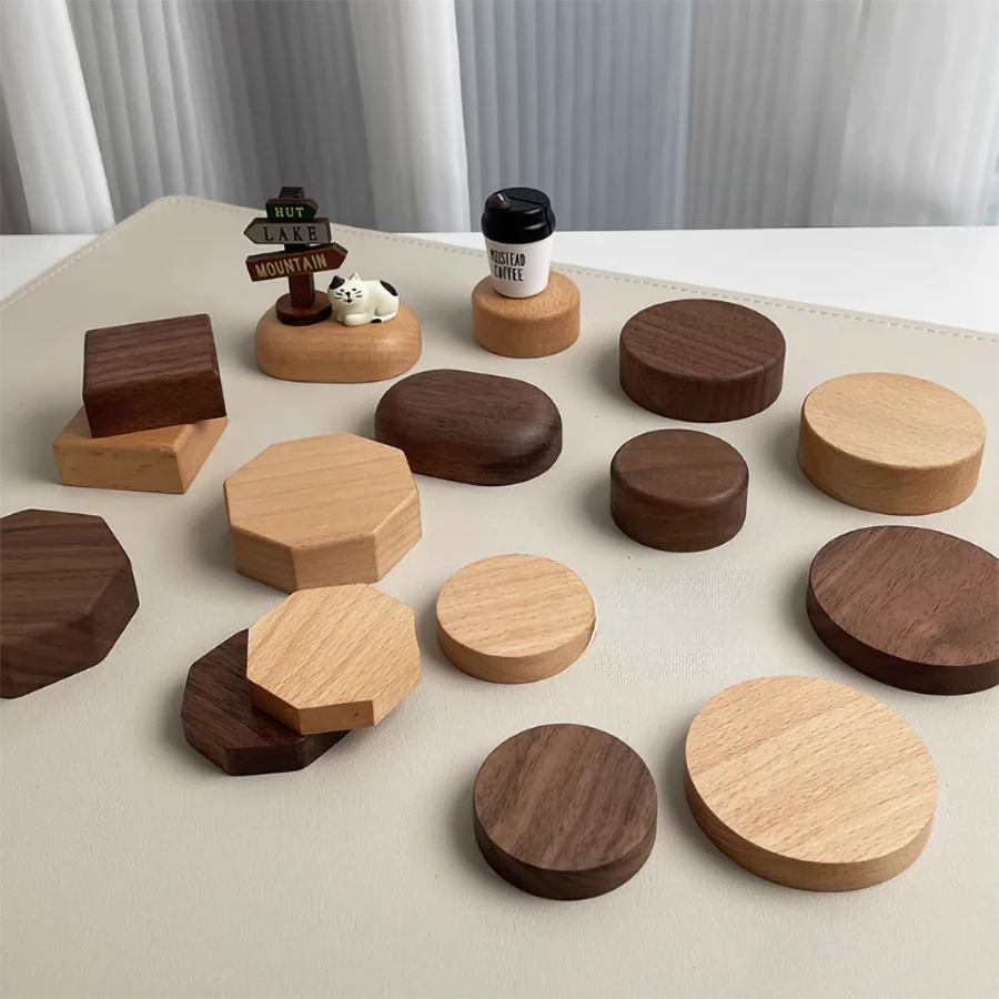 Wood Jewelry Display Stand Walnut Figure Doll Organizer, Handmade Mini Beech Figurines Blind Box Base Cosmetics Ring Holder