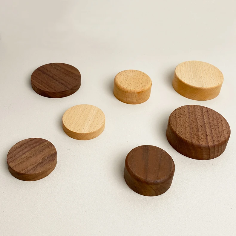 Wood Jewelry Display Stand Walnut Figure Doll Organizer, Handmade Mini Beech Figurines Blind Box Base Cosmetics Ring Holder