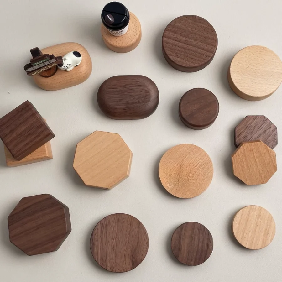 Wood Jewelry Display Stand Walnut Figure Doll Organizer, Handmade Mini Beech Figurines Blind Box Base Cosmetics Ring Holder