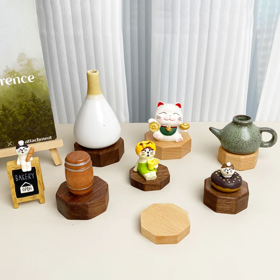 Wood Jewelry Display Stand Walnut Figure Doll Organizer, Handmade Mini Beech Figurines Blind Box Base Cosmetics Ring Holder