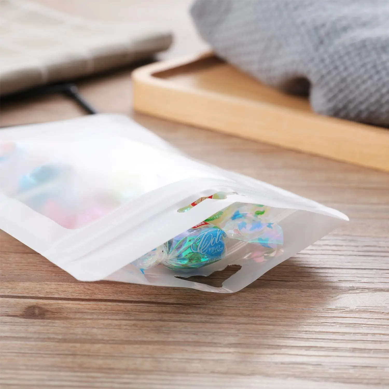 50-100pcs White Reusable Mylar Zipper Bags Foil Pouches with Clear Window for Jewelry Display Packaging Self Sealing Hang Bags