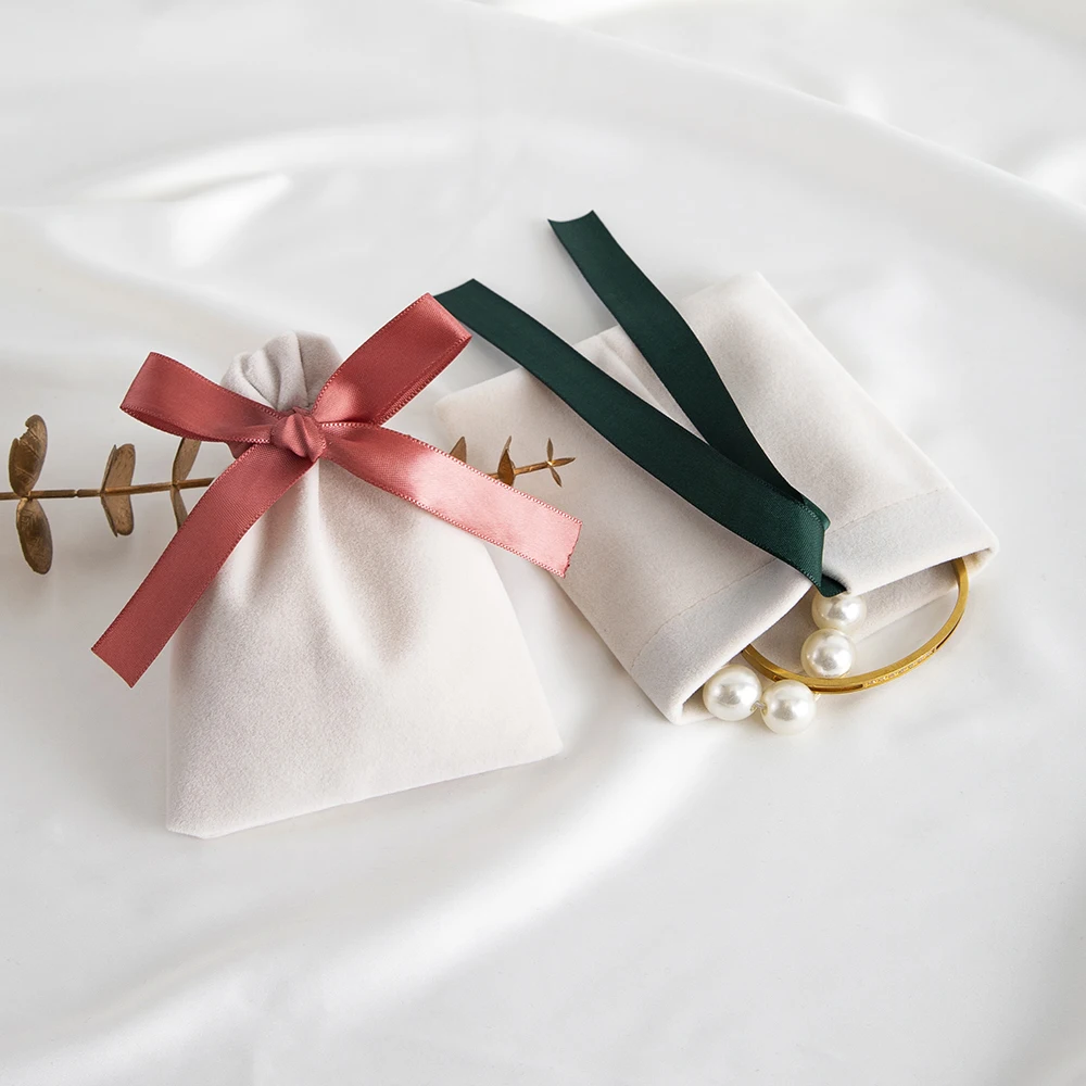 5Pcs Beige Velvet Bag Jewelry Suede Gift 7x9cm 10x12cm 12x15cm 15x20cm Packaging Wedding Favors Candy Earrings Bracelet Pouches