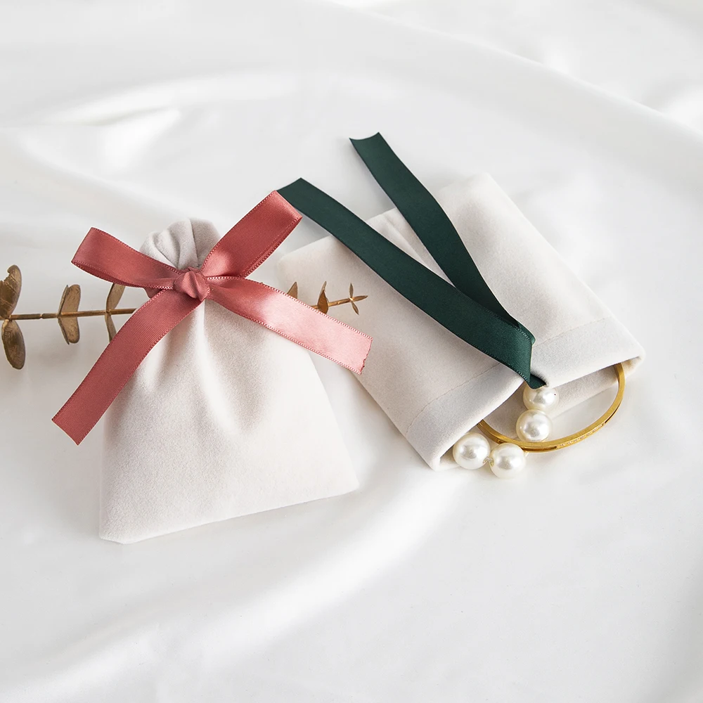5Pcs Beige Velvet Bag Jewelry Suede Gift 7x9cm 10x12cm 12x15cm 15x20cm Packaging Wedding Favors Candy Earrings Bracelet Pouches