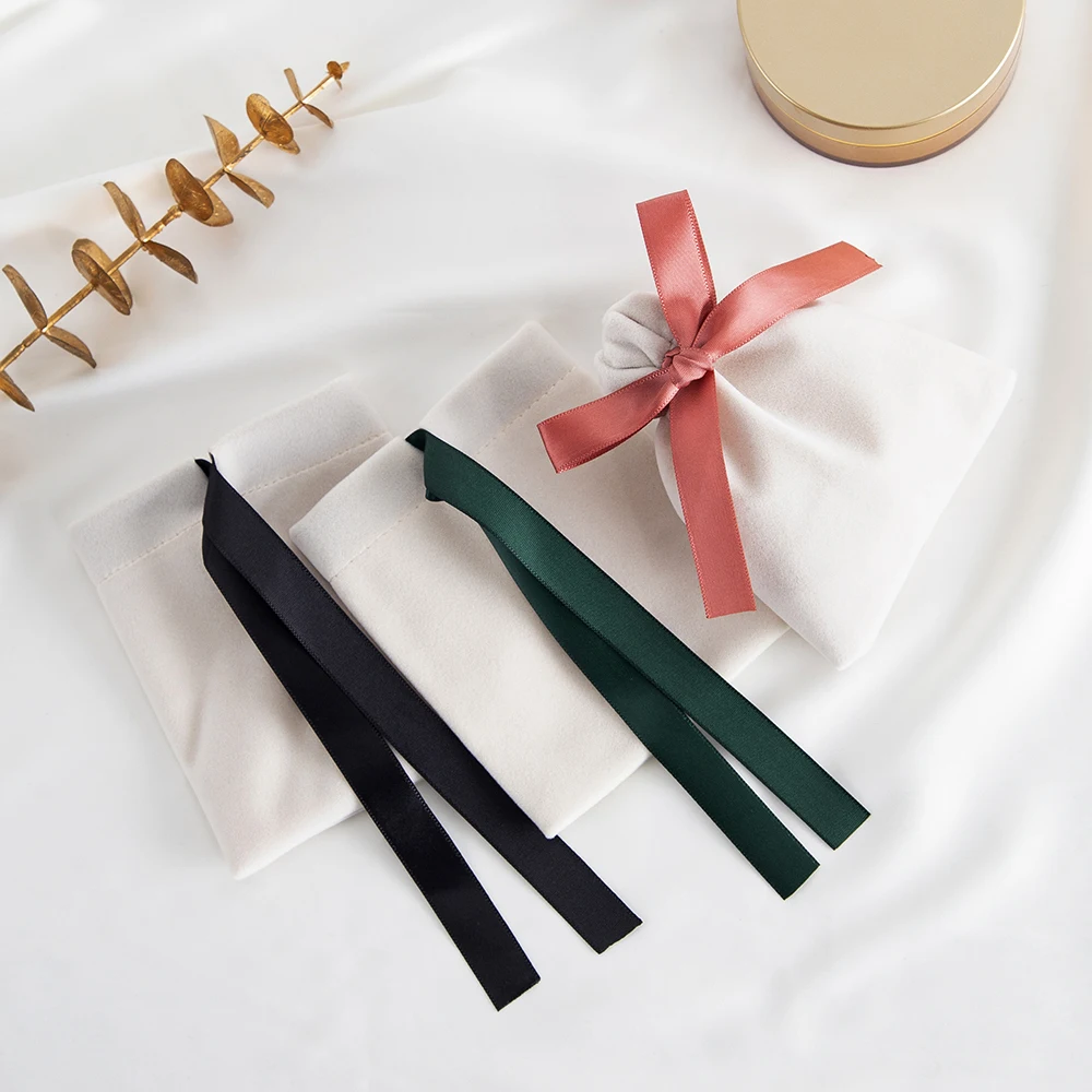 5Pcs Beige Velvet Bag Jewelry Suede Gift 7x9cm 10x12cm 12x15cm 15x20cm Packaging Wedding Favors Candy Earrings Bracelet Pouches