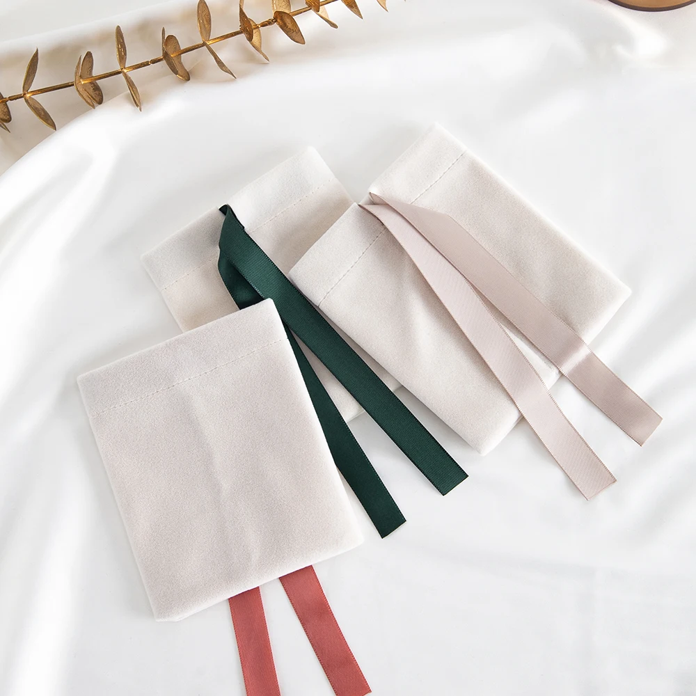 5Pcs Beige Velvet Bag Jewelry Suede Gift 7x9cm 10x12cm 12x15cm 15x20cm Packaging Wedding Favors Candy Earrings Bracelet Pouches