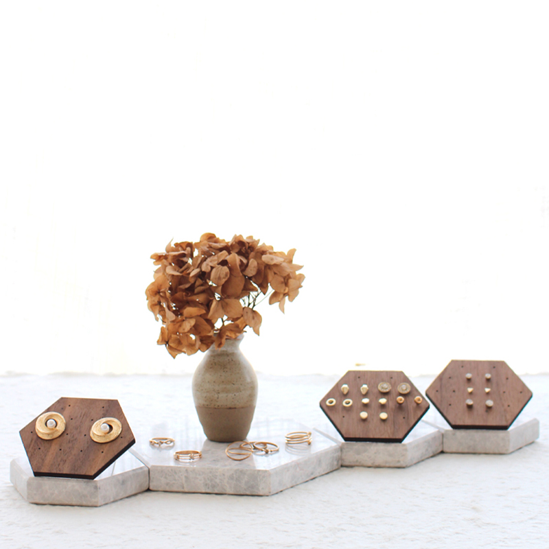 Wooden Jewelry Display Walnut Jewelry Display Stand Earrings Ear Stud Holder Organize Jewelry Packaging Box Card Case