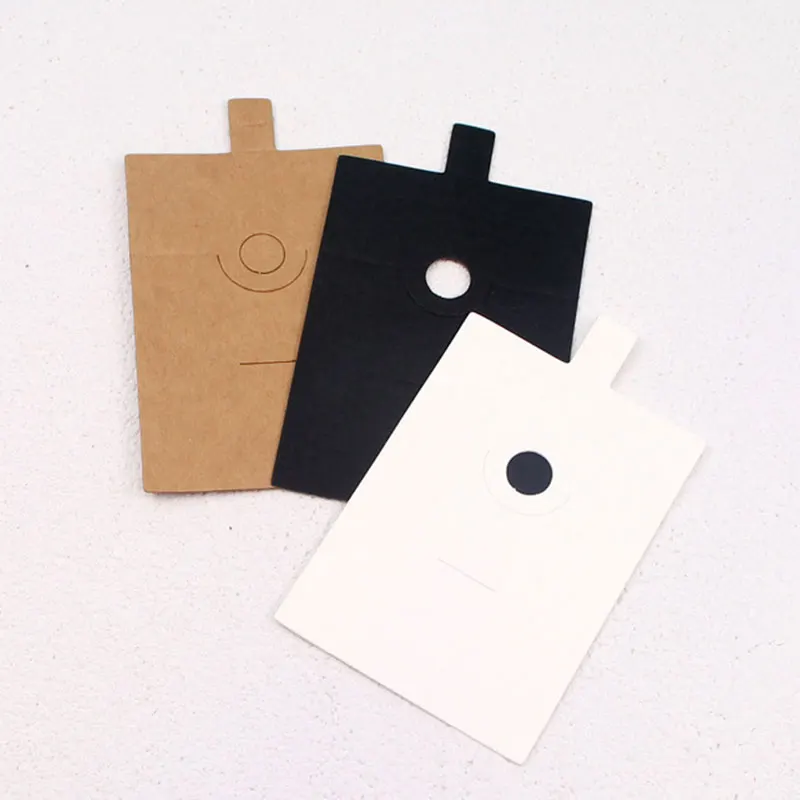 50pcs 6*6CM Jewelry Hang Tags Black White Kraft Paper Cards Label for Diy Jewelry Making Finger Ring Display Storage Holder Card