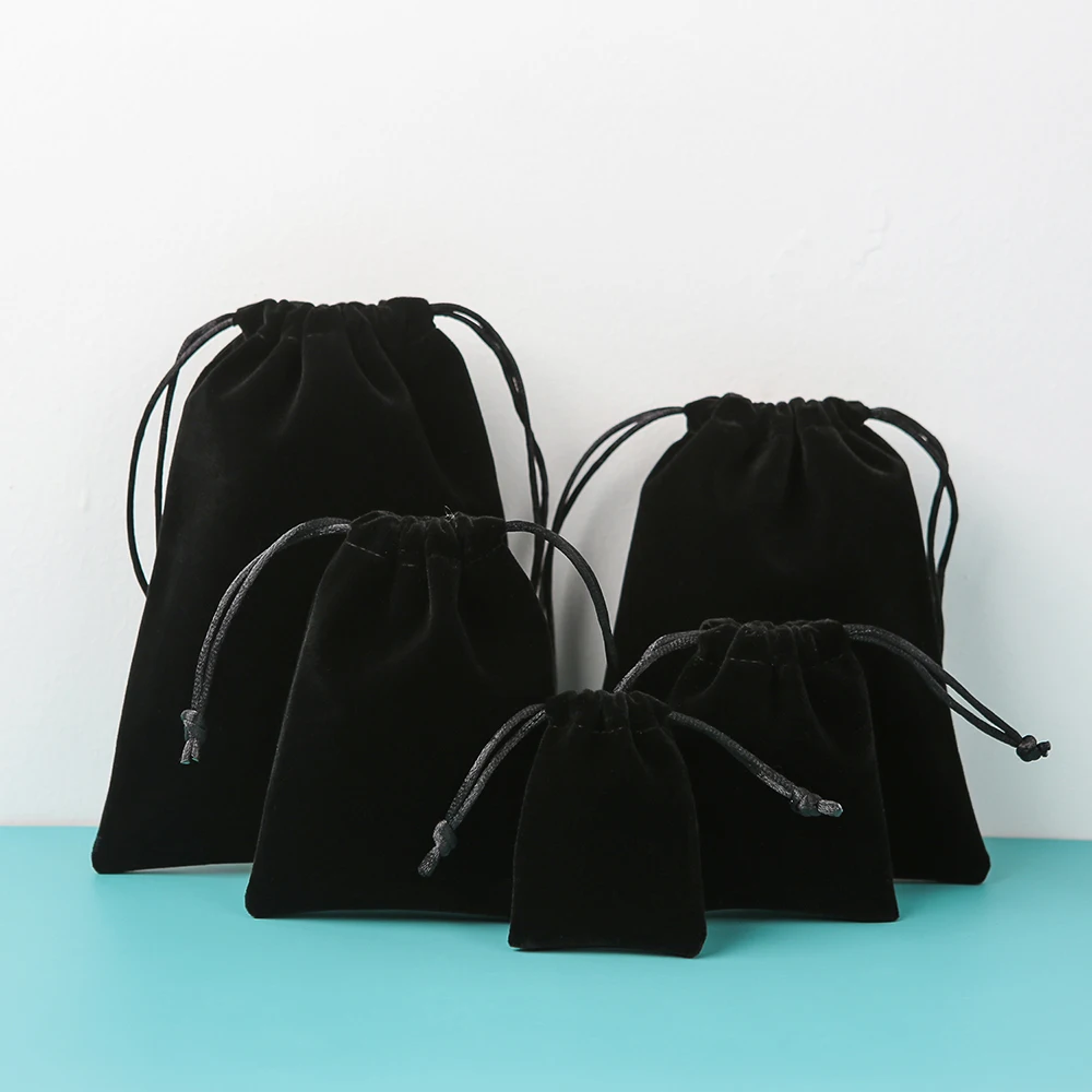 50 Velvet Jewelry Small Gift Bags Mini Size 7X9cm Drawstring Packaging Organizer Pouch For Girl Wedding Favor Candy Goodie Bag