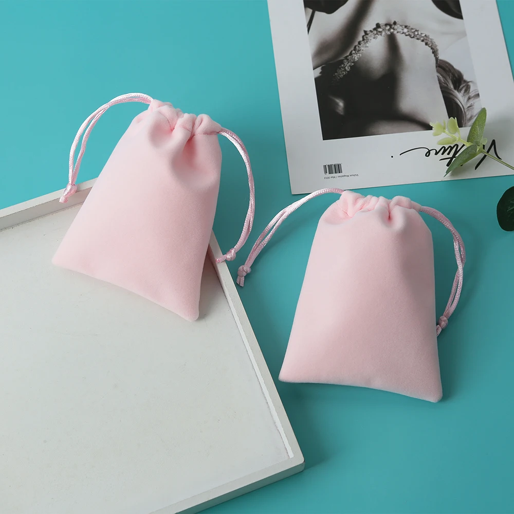 50 Velvet Jewelry Small Gift Bags Mini Size 7X9cm Drawstring Packaging Organizer Pouch For Girl Wedding Favor Candy Goodie Bag