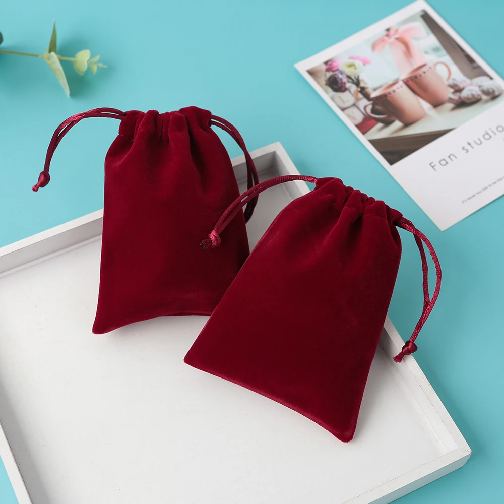 50 Velvet Jewelry Small Gift Bags Mini Size 7X9cm Drawstring Packaging Organizer Pouch For Girl Wedding Favor Candy Goodie Bag
